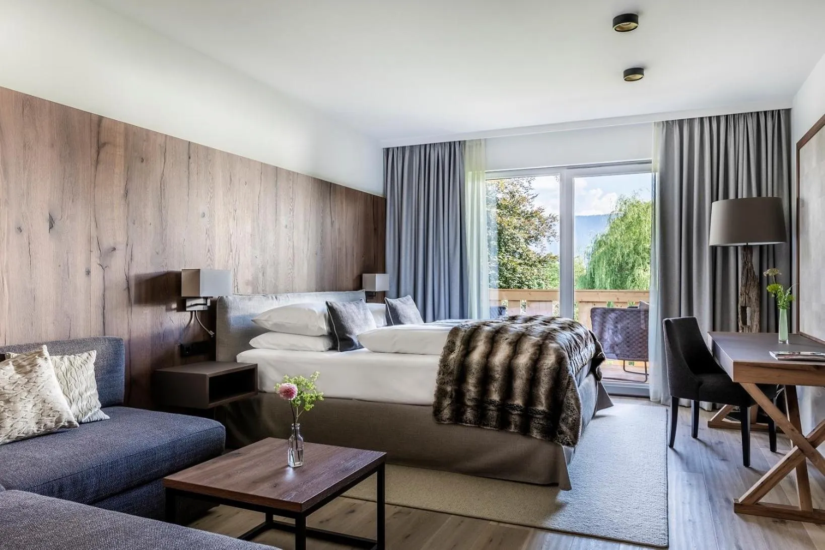 Living room in Alpenhof Murnau