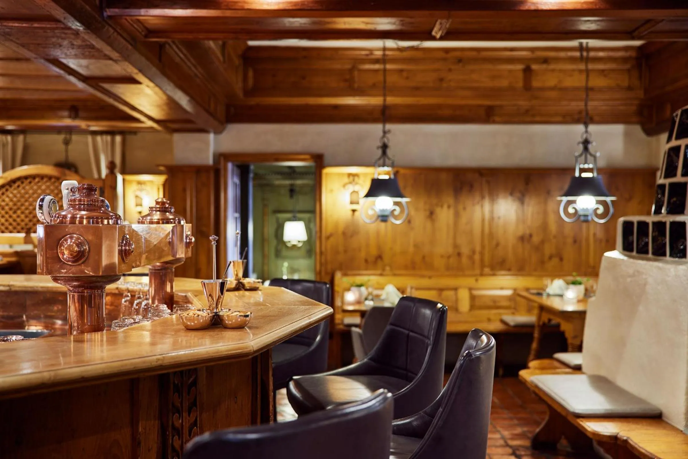 Lounge or bar in Parkhotel Oberstaufen