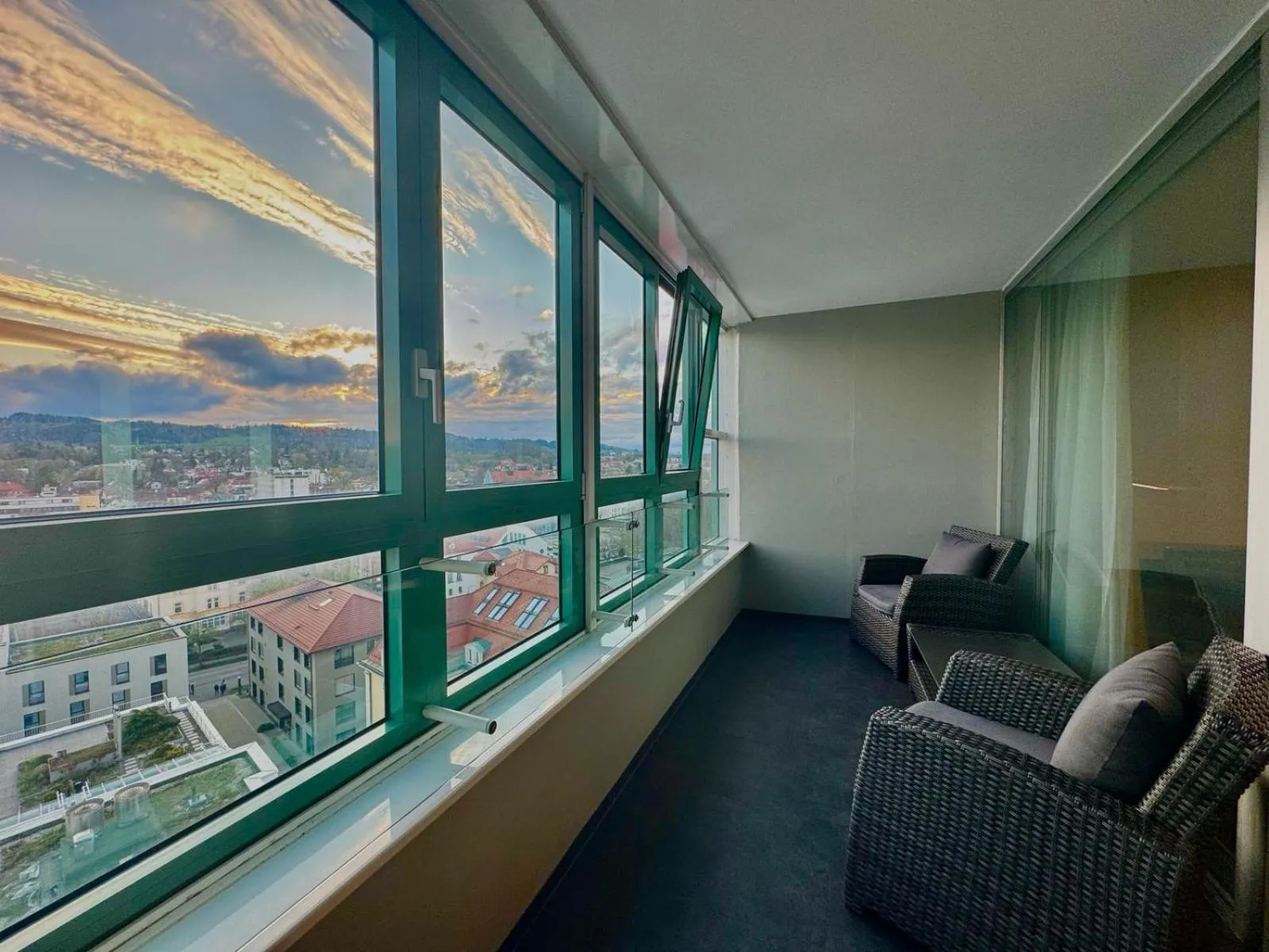 Seating area in MY Parkhotel by AR Hotels