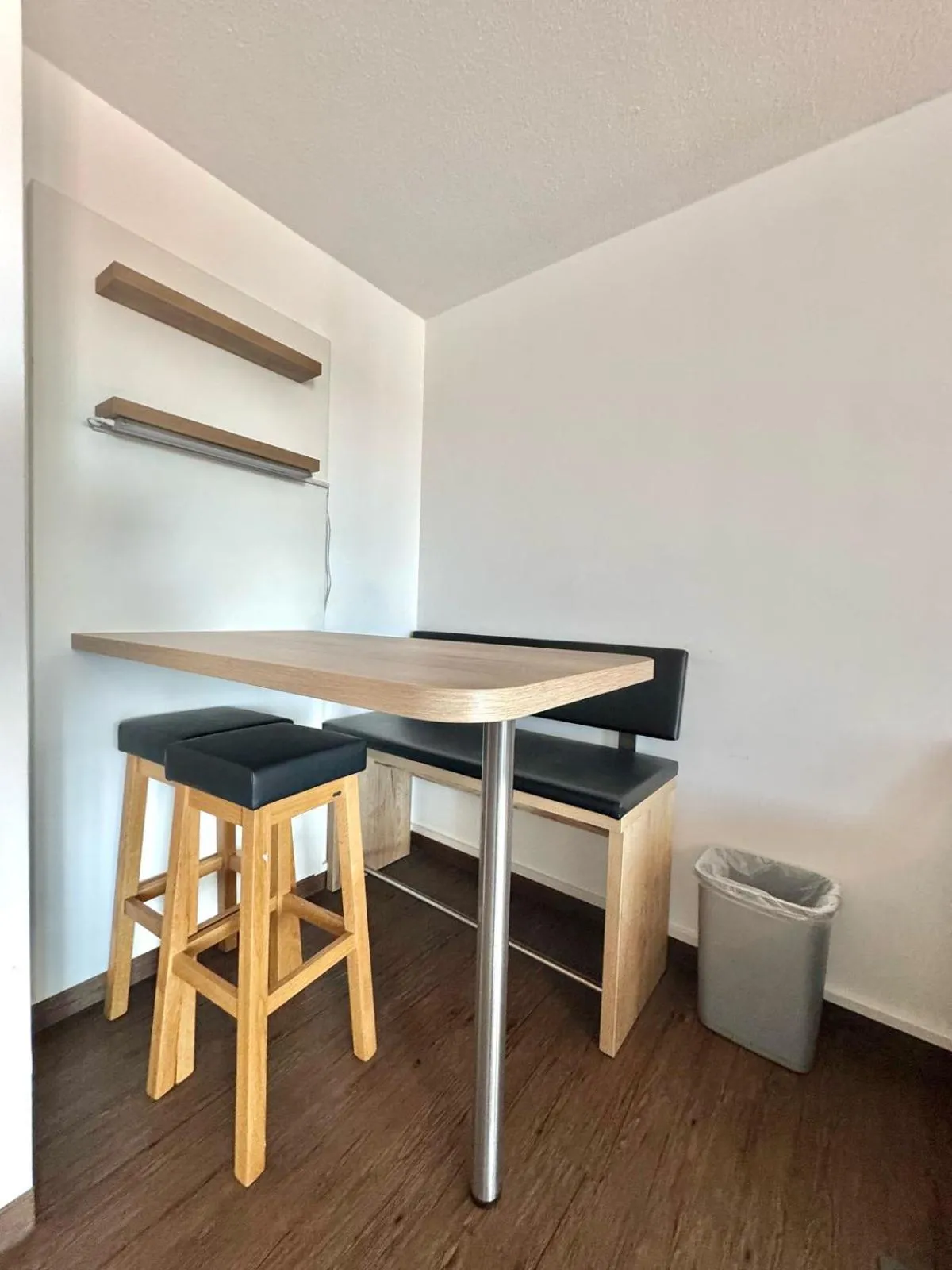 Dining area in MY Parkhotel by AR Hotels