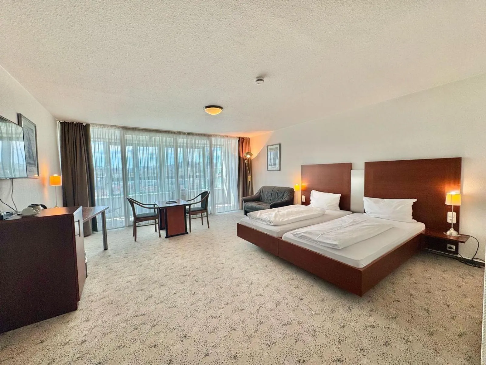 Photo of the whole room in MY Parkhotel by AR Hotels