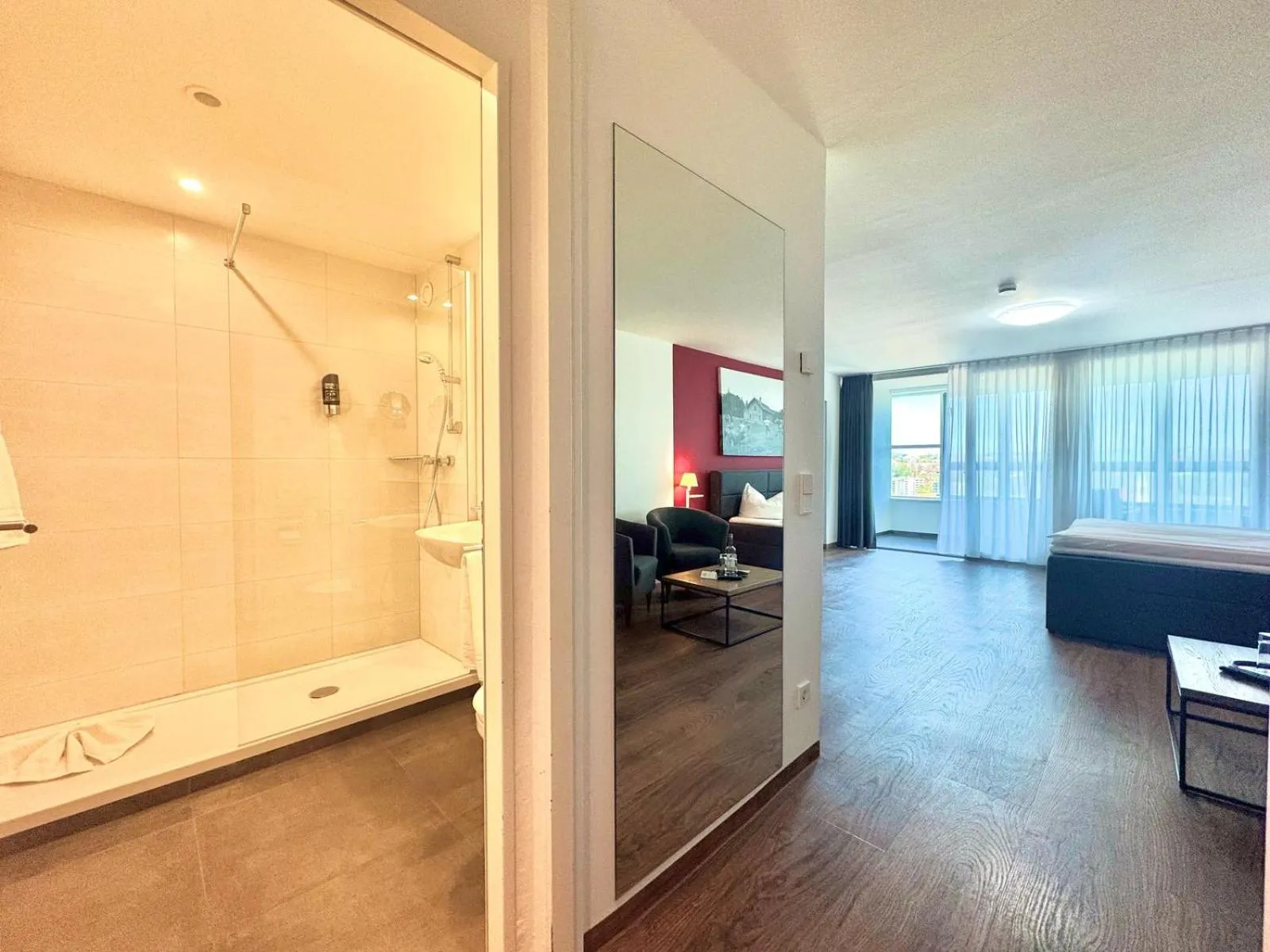 Photo of the whole room in MY Parkhotel by AR Hotels