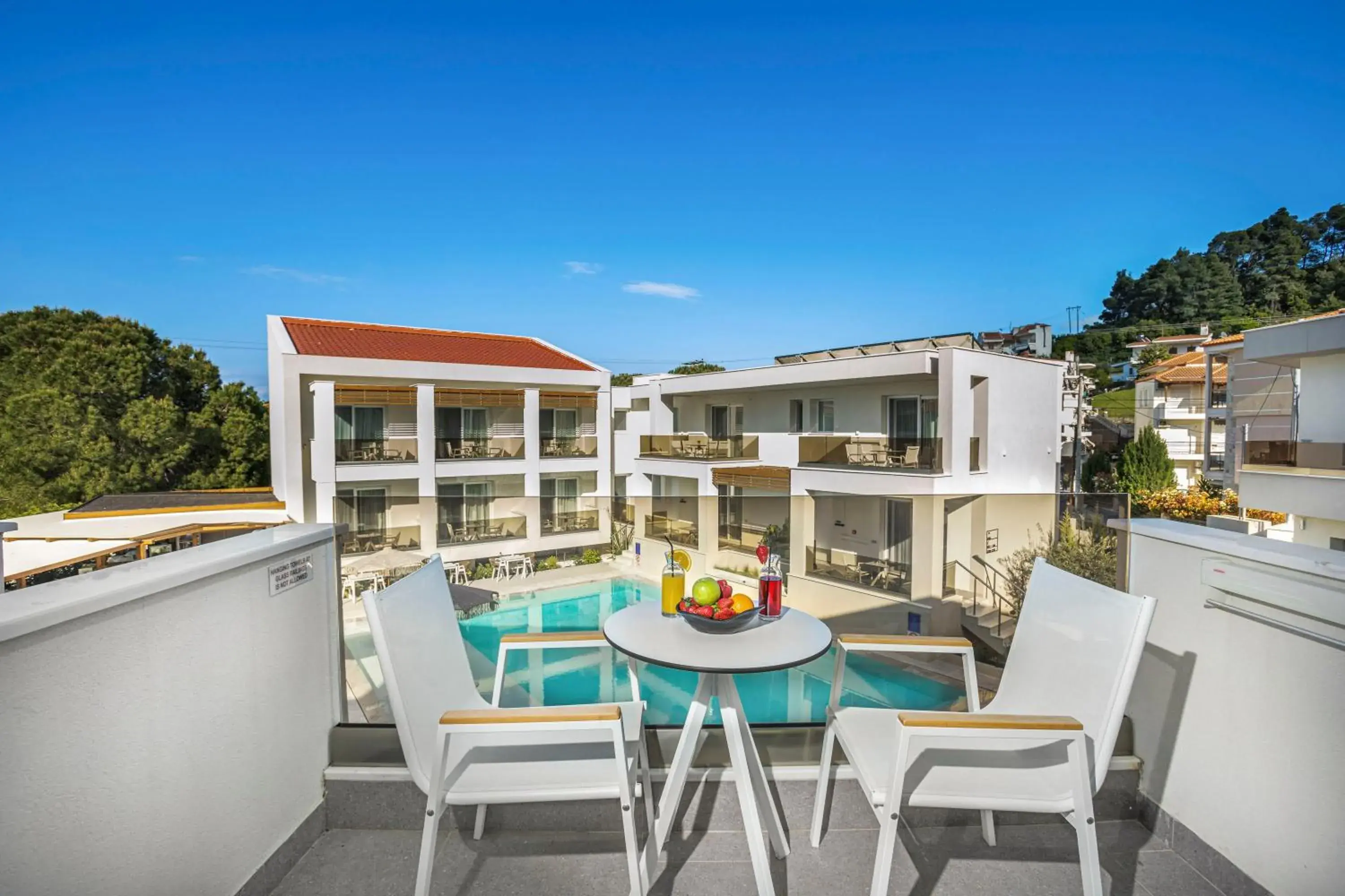 Mirablue Luxury Residences Mirablue Luxury Residences