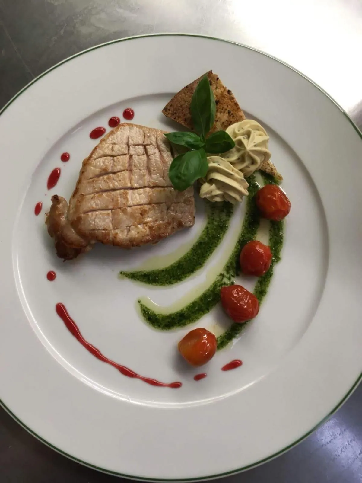 Restaurant/places to eat in Parkhotel Goldlinde