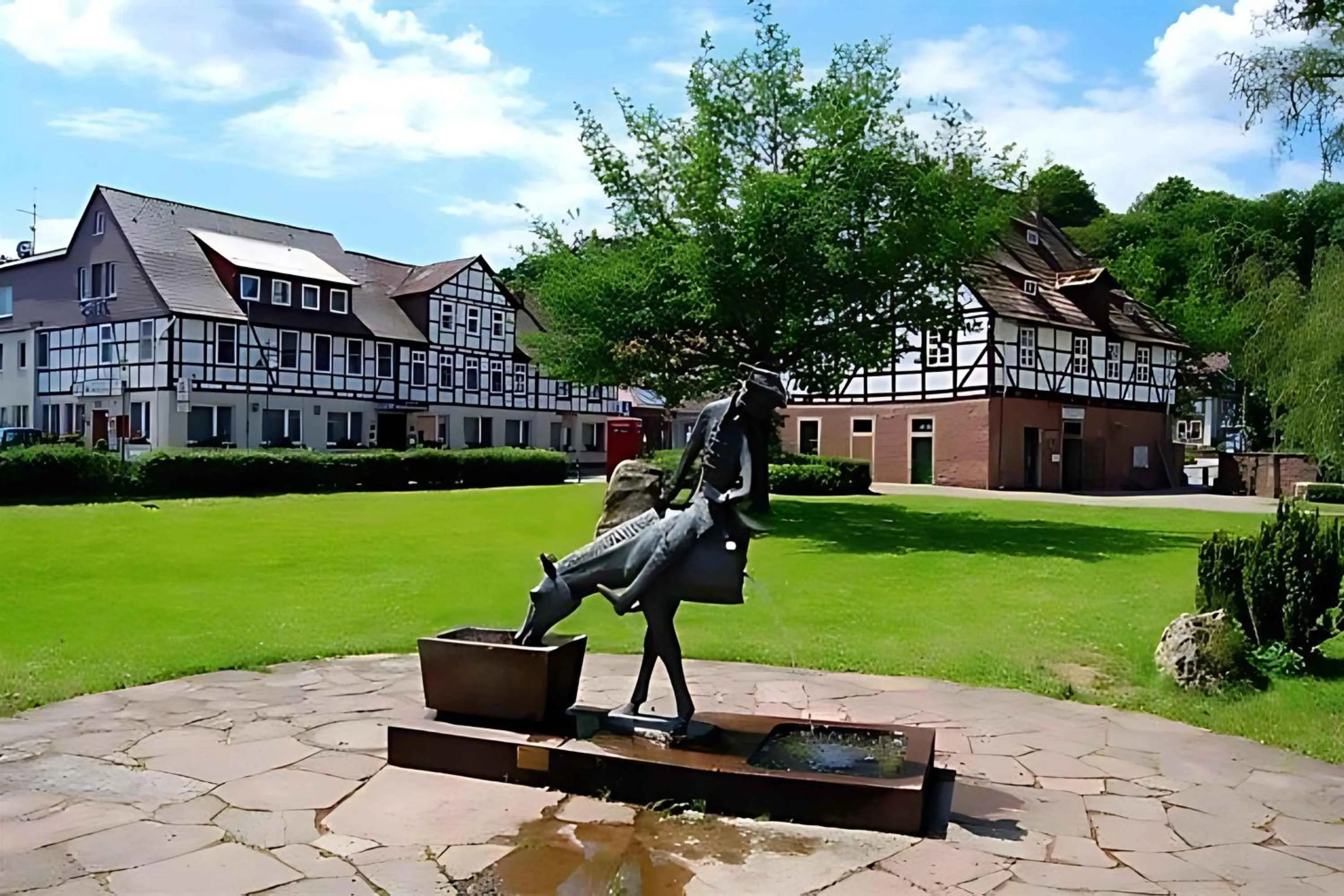 Property building in Parkhotel Goldlinde