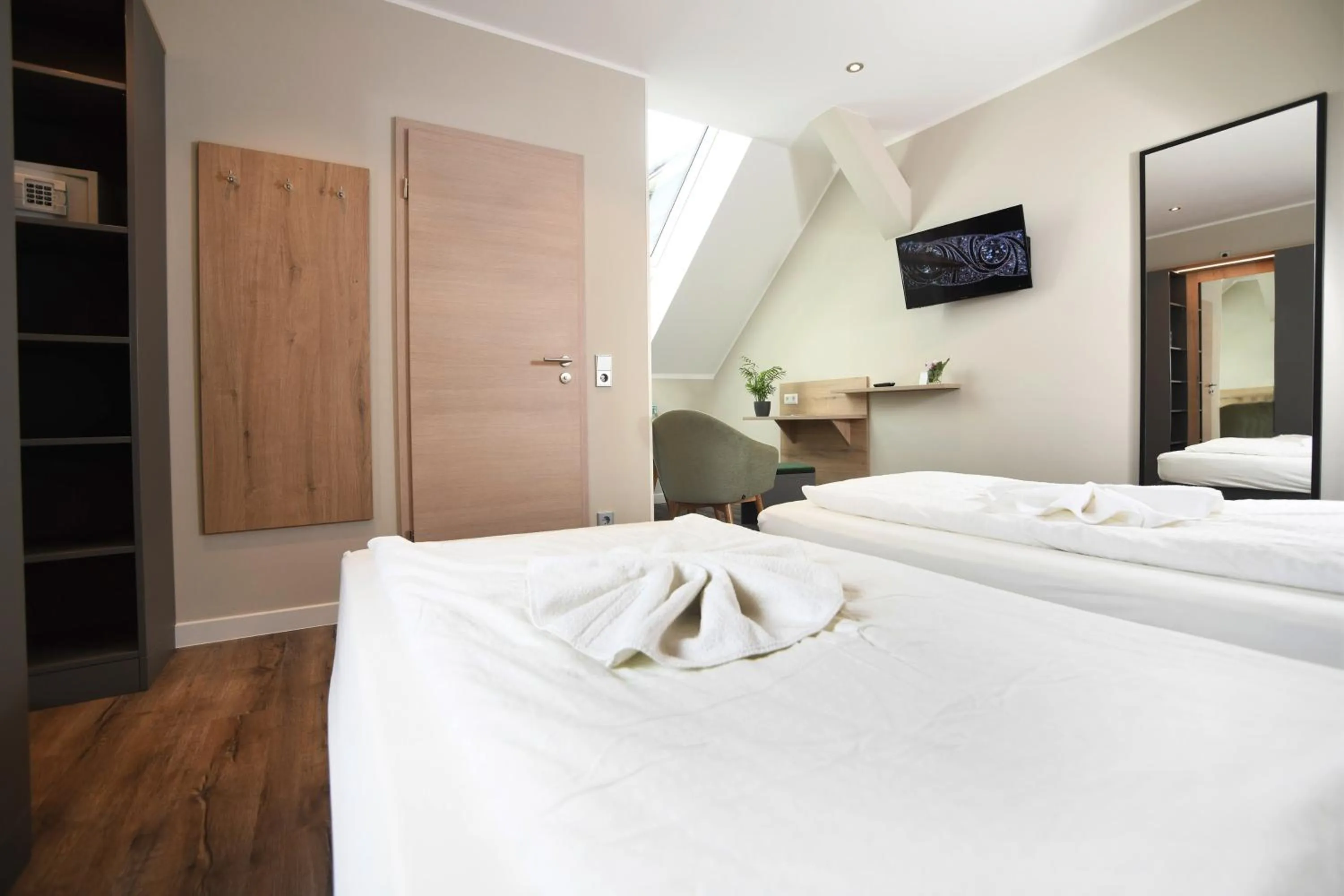 Living room, Bed in Hotel Kiekenstein