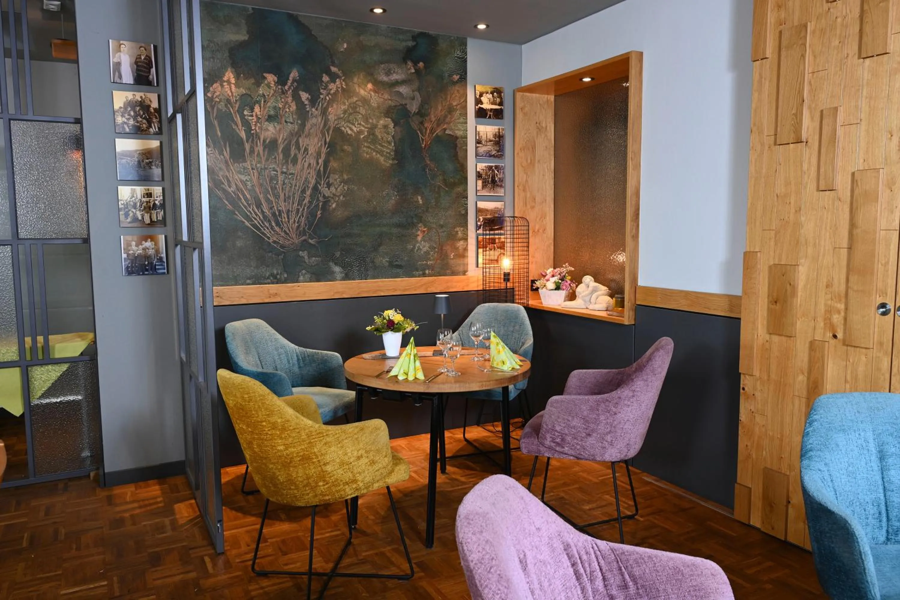 Restaurant/places to eat in Hotel Kiekenstein