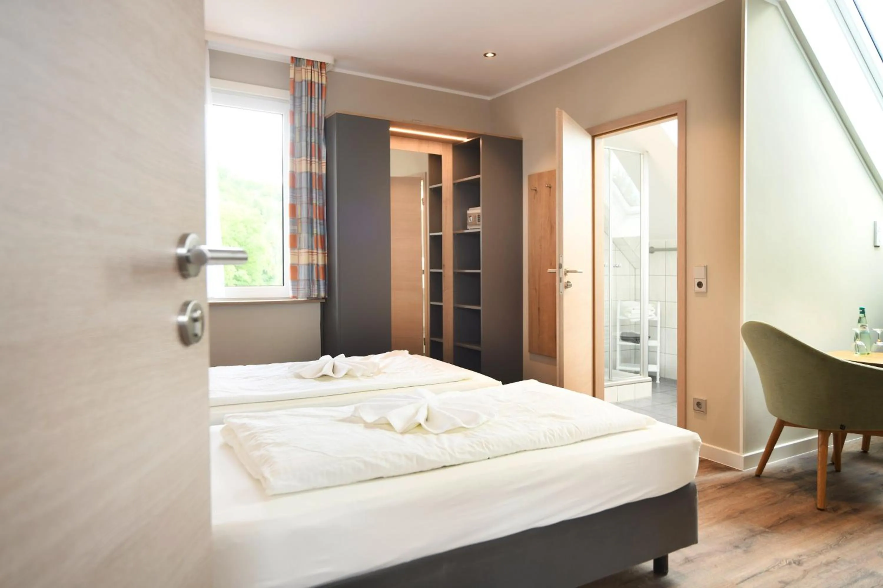 Living room, Bed in Hotel Kiekenstein