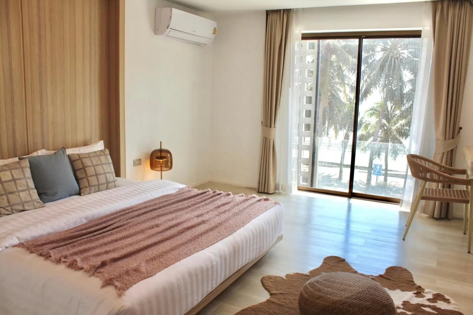 Bedroom, Bed in S2 Hotel - SHA Plus Certified