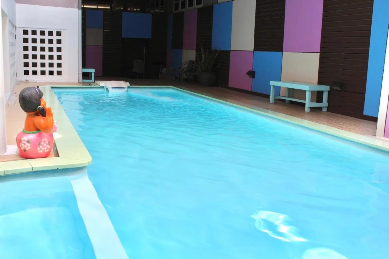 Swimming pool in S2 Hotel - SHA Plus Certified