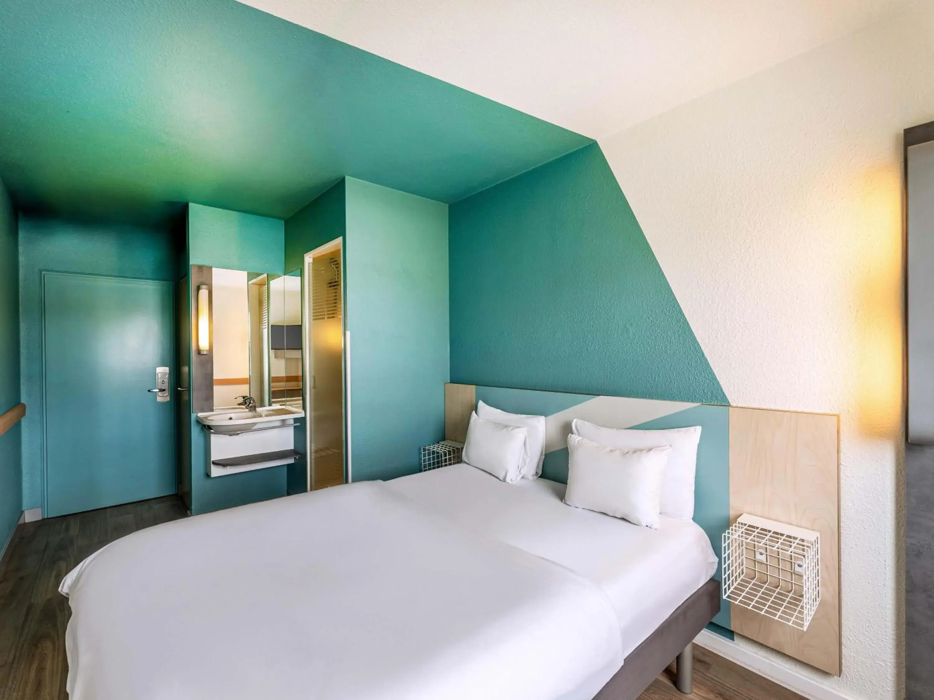 Standard Room - single occupancy in B&B HOTEL Braunschweig-West Standard Room - single occupancy in B&B HOTEL Braunschweig-West