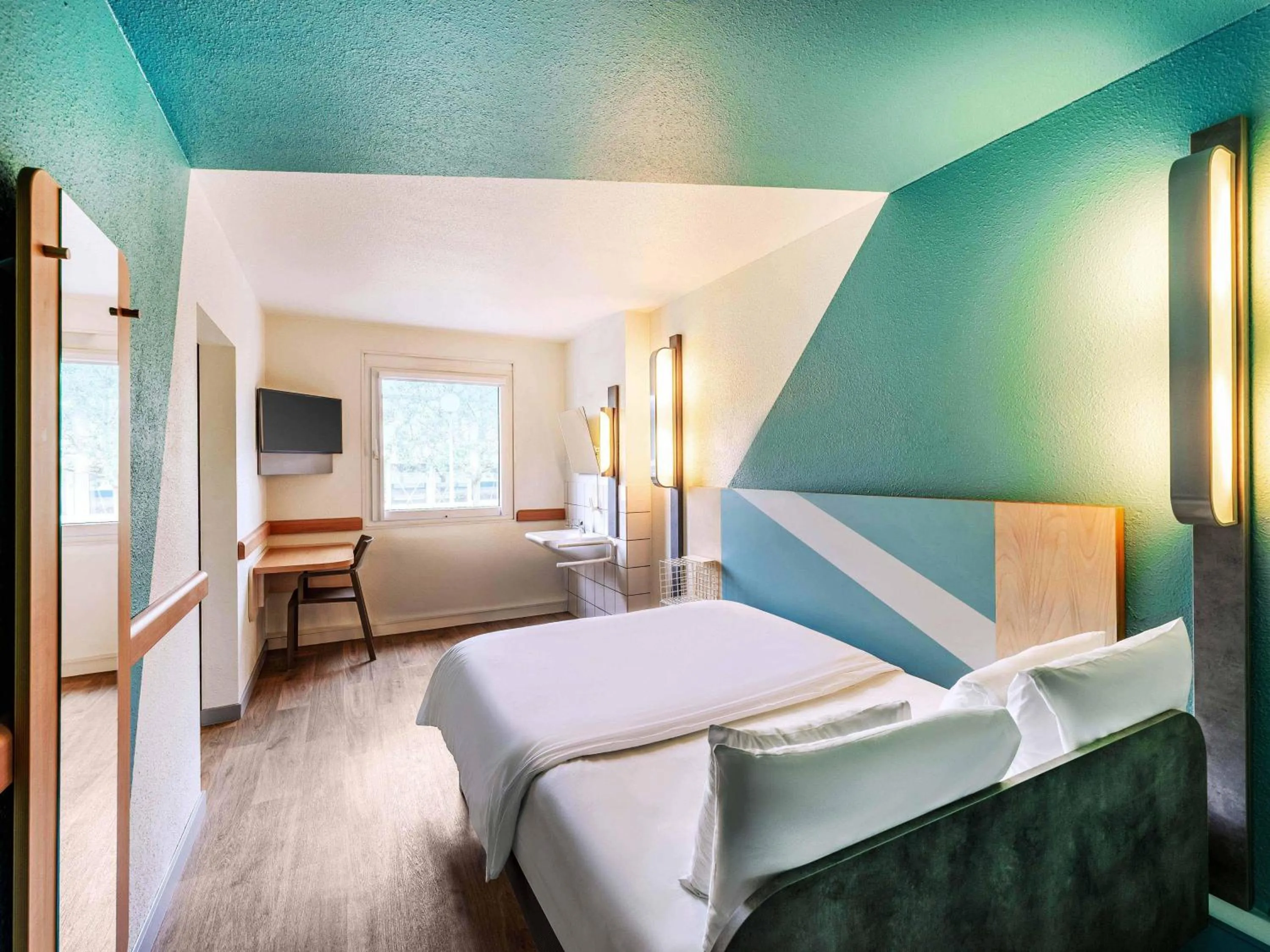 Photo of the whole room, Bed in B&B HOTEL Braunschweig-West