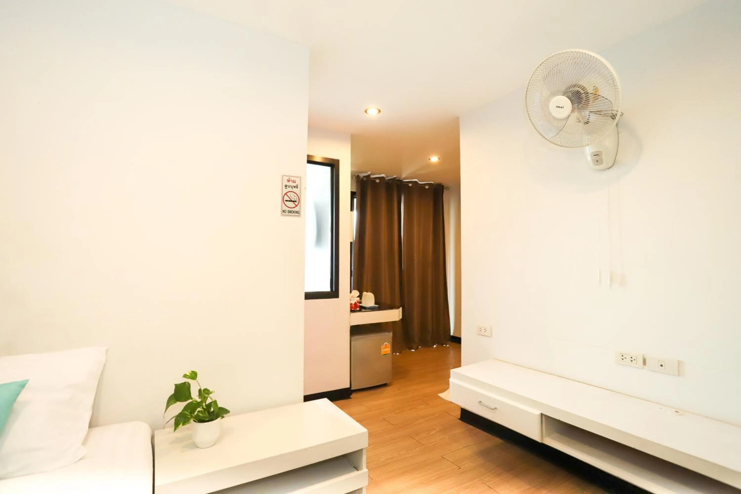 Bedroom, Bed in C Tower Hotel