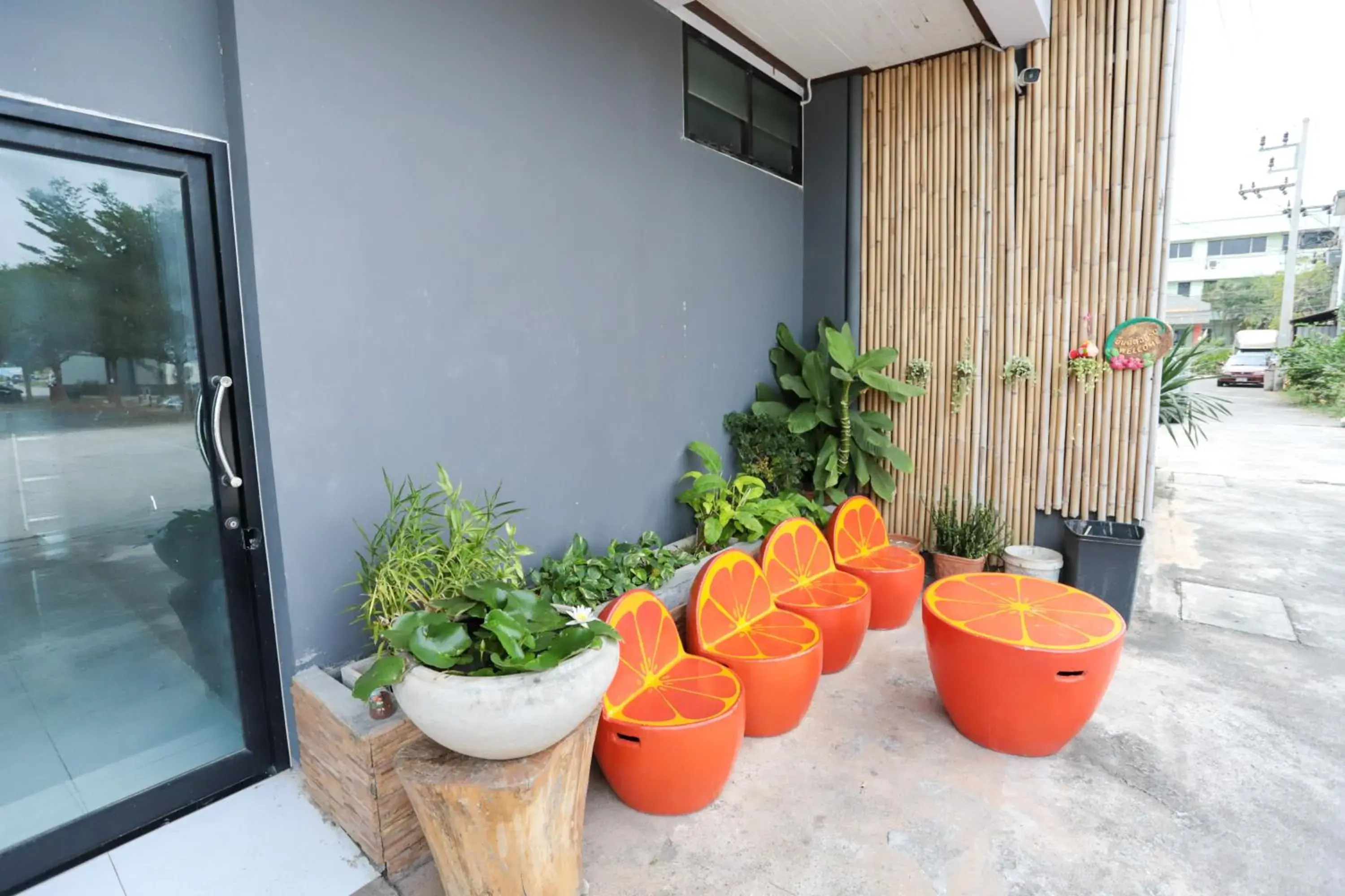 Facade/entrance in C Tower Hotel Facade/entrance in C Tower Hotel