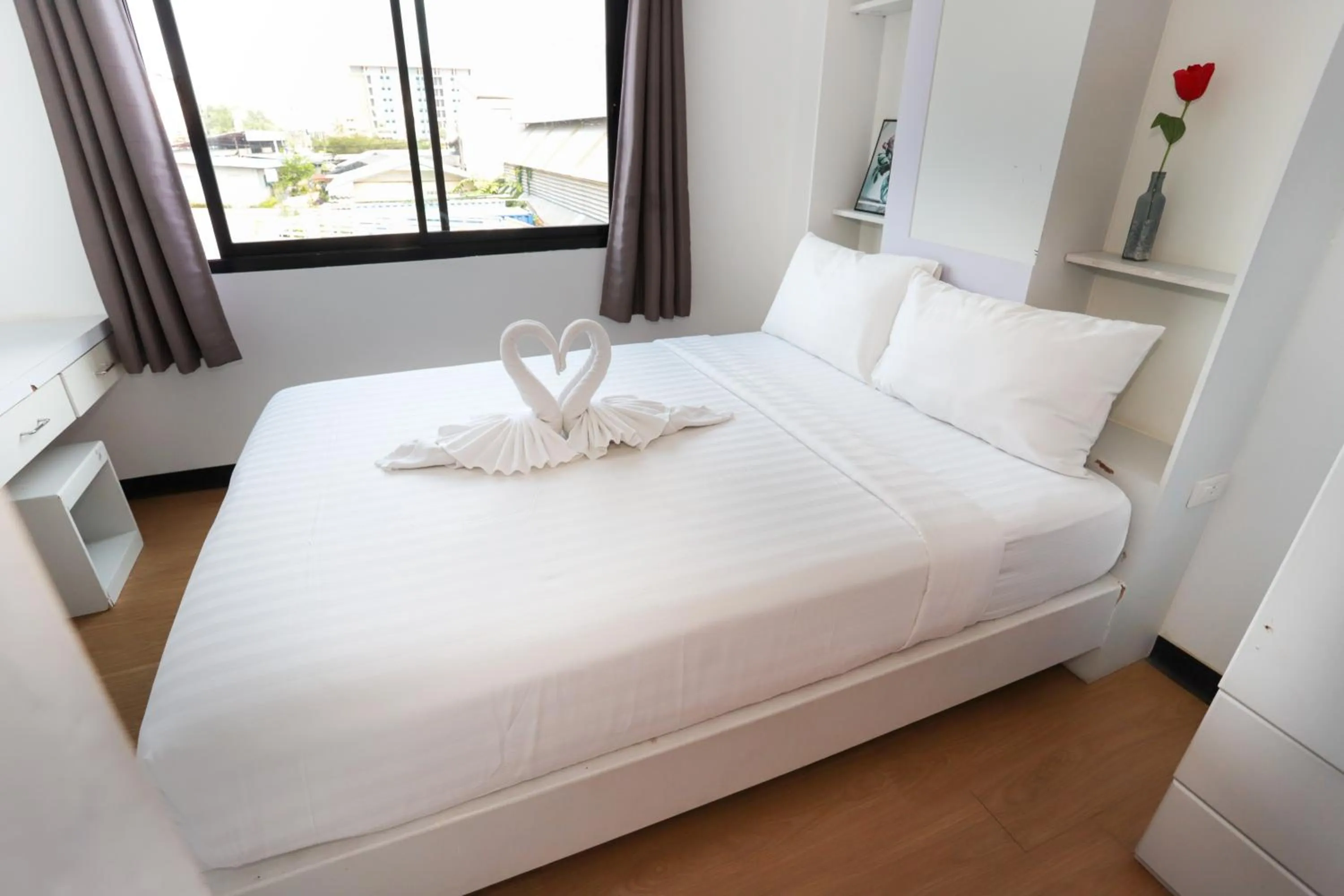 Bedroom, Bed in C Tower Hotel