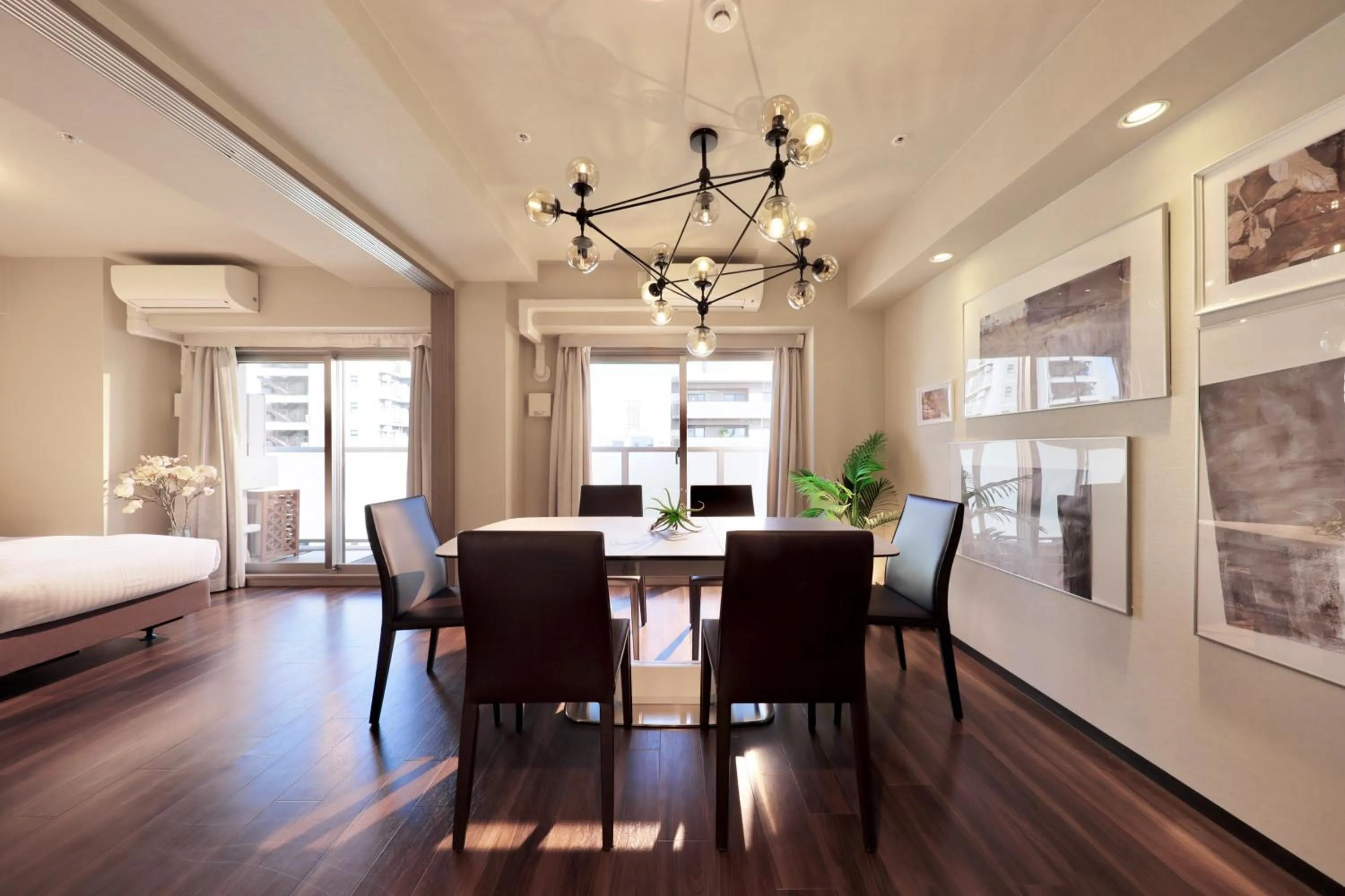 Living room, Bed in Doutonbori Crystal Exe