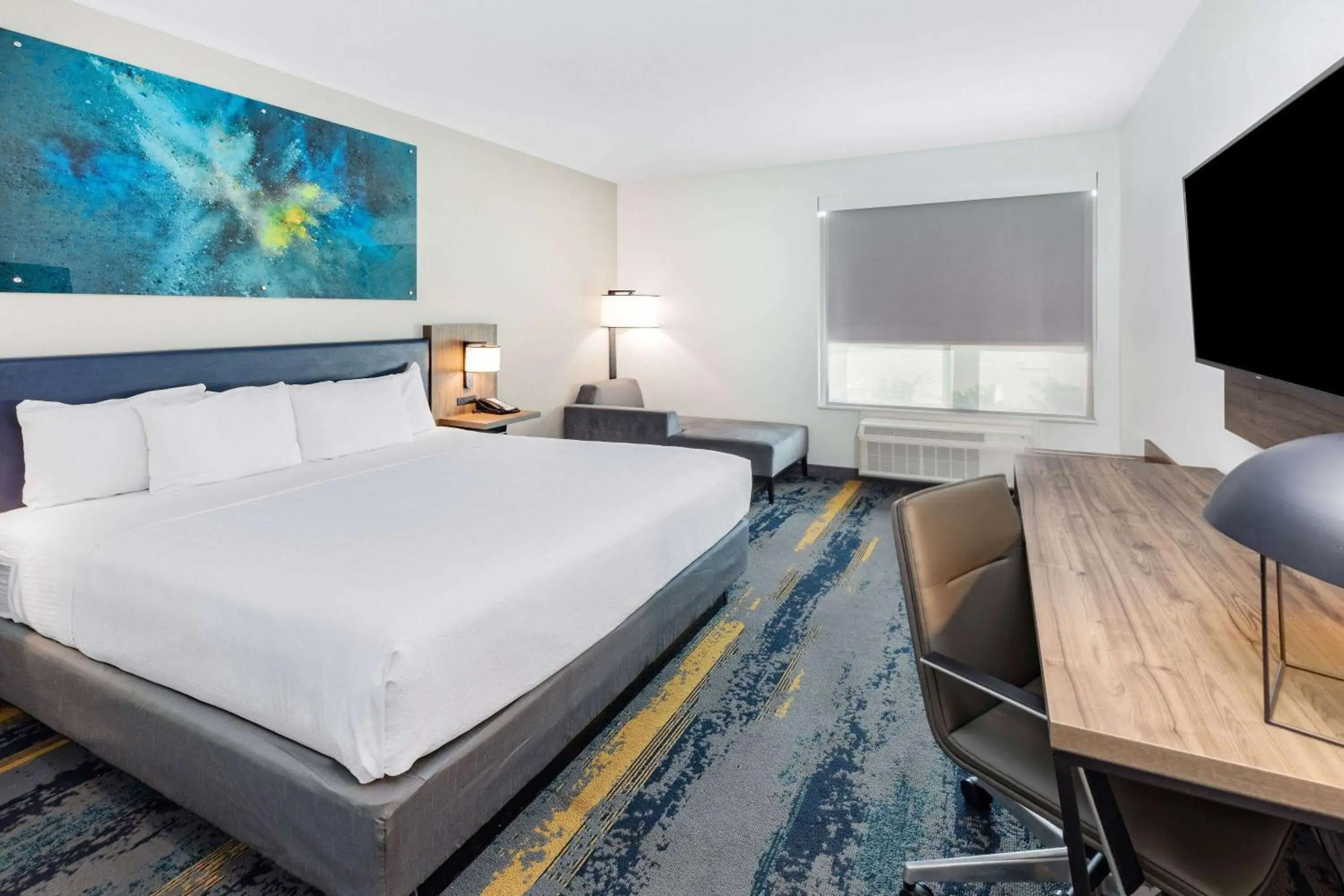 King Room - Non-Smoking in La Quinta Inn & Suites by Wyndham Texas City I 45 King Room - Non-Smoking in La Quinta Inn & Suites by Wyndham Texas City I 45