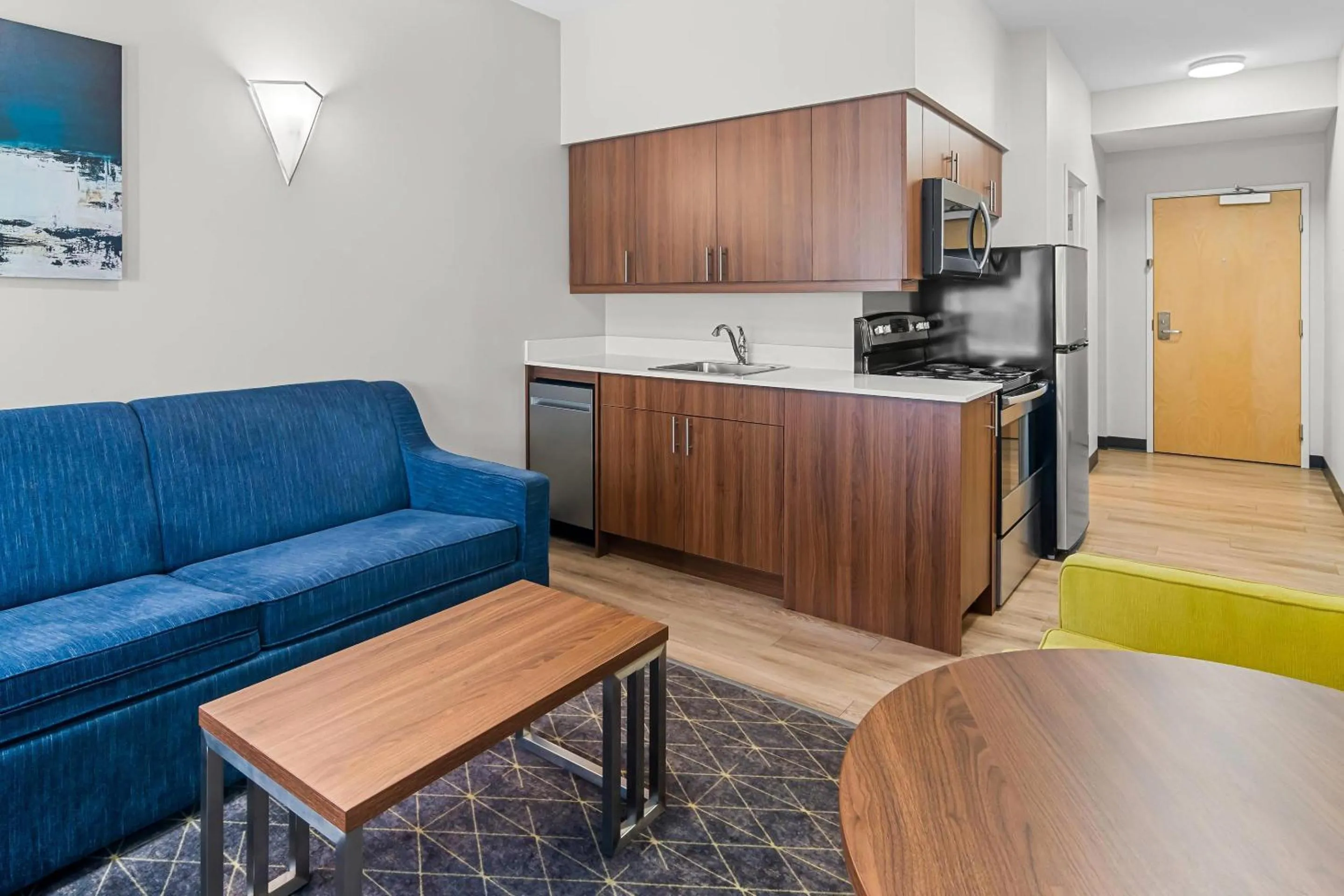 Bedroom in Park Inn by Radisson, Kelowna