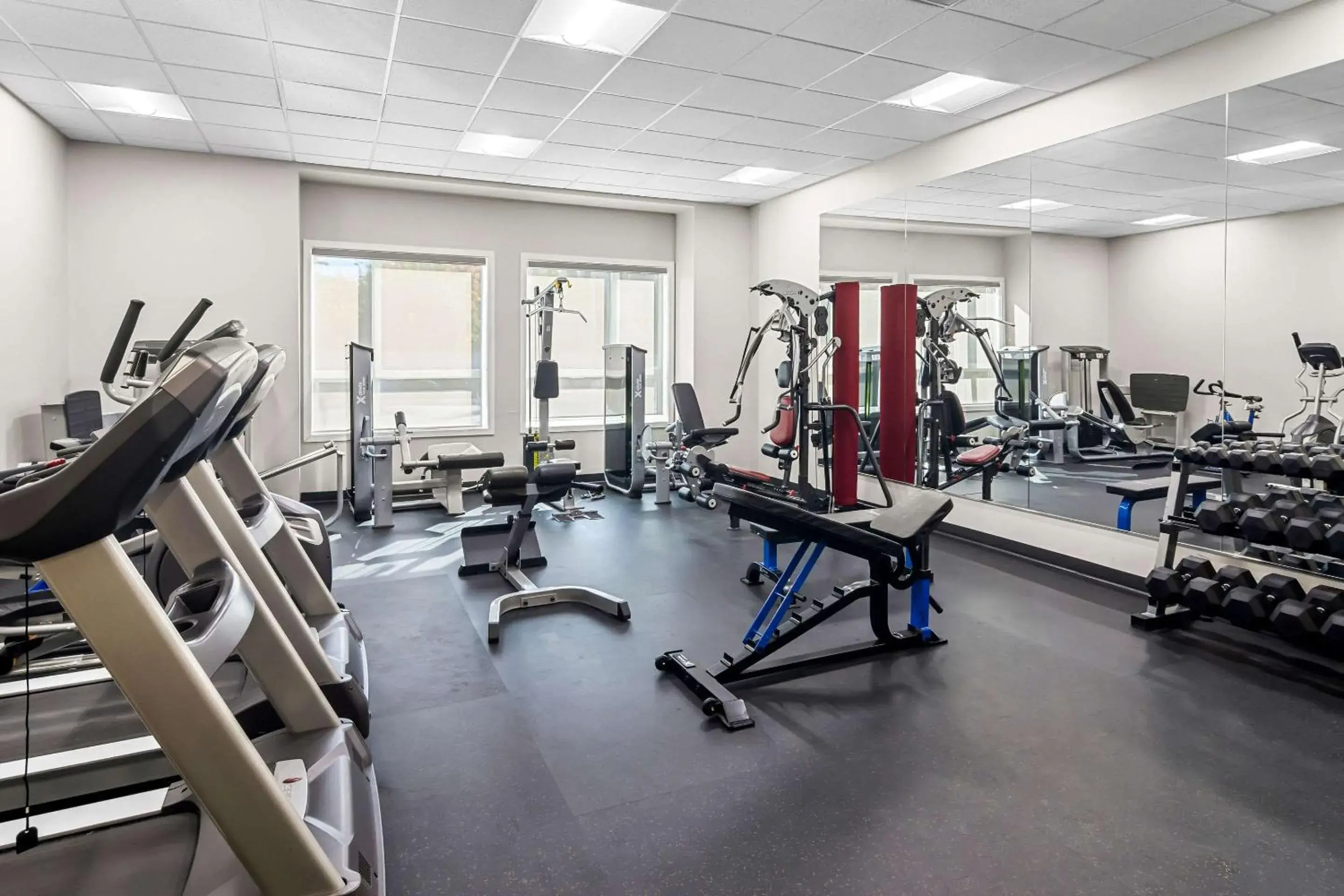 Fitness centre/facilities in Park Inn by Radisson, Kelowna Fitness centre/facilities in Park Inn by Radisson, Kelowna