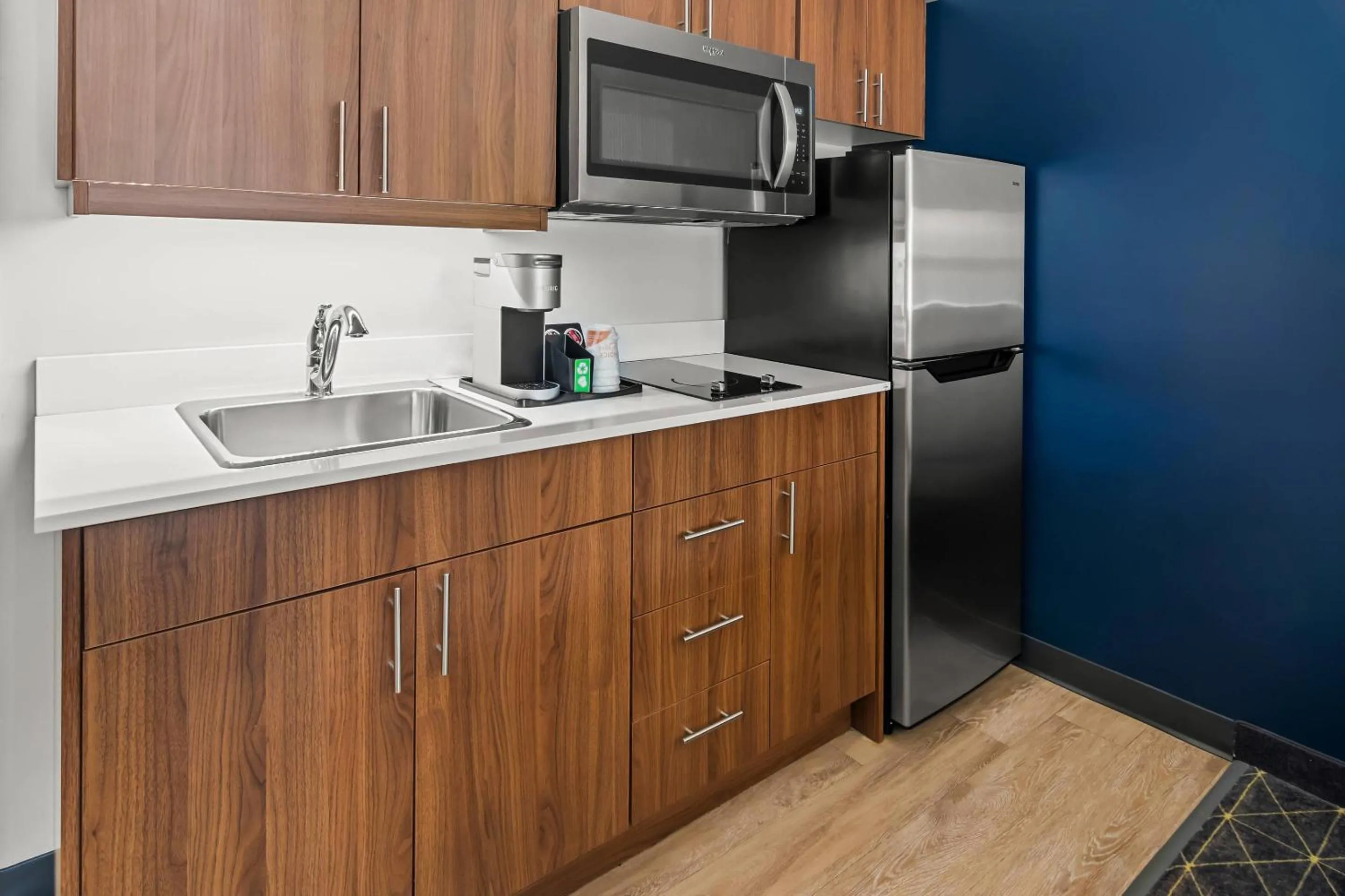 Bedroom in Park Inn by Radisson, Kelowna