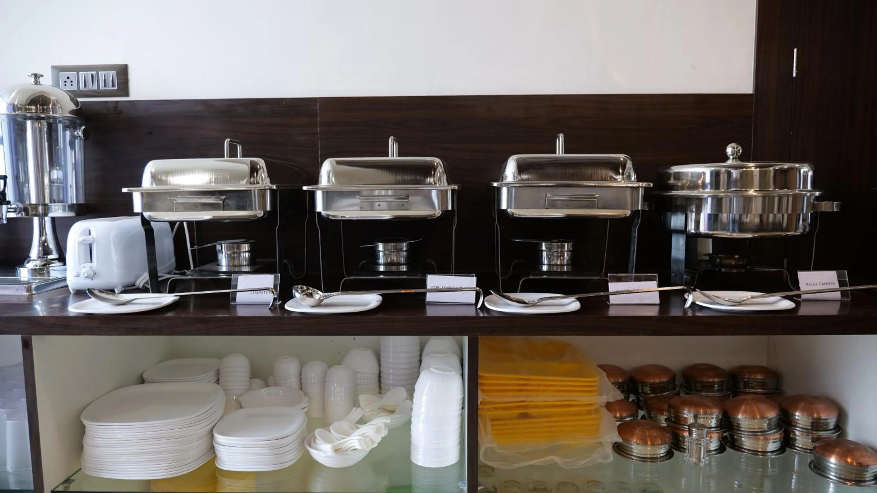 Food and drinks in The Ventura Grand Hotel