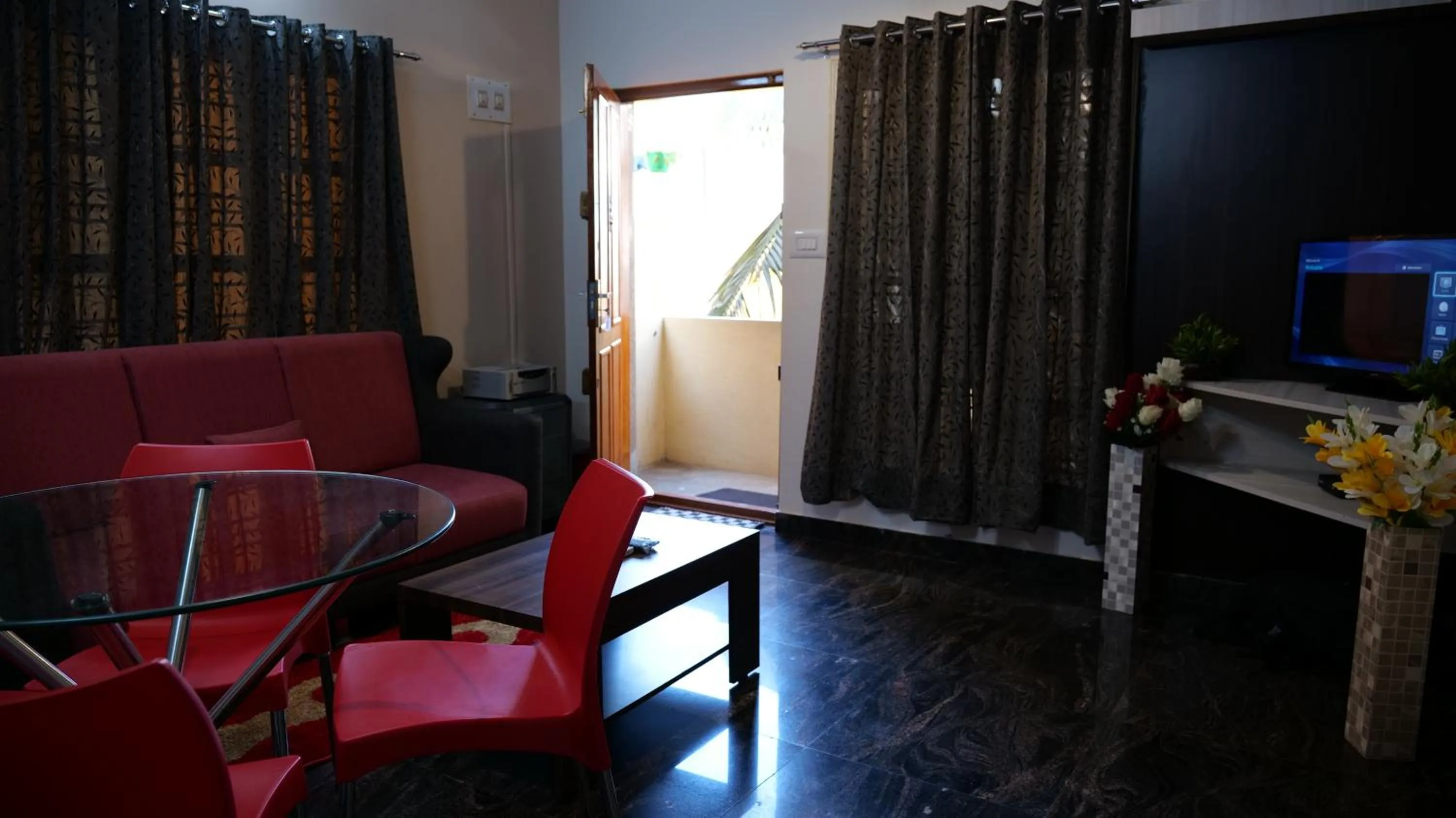 TV and multimedia in The Ventura Grand Hotel