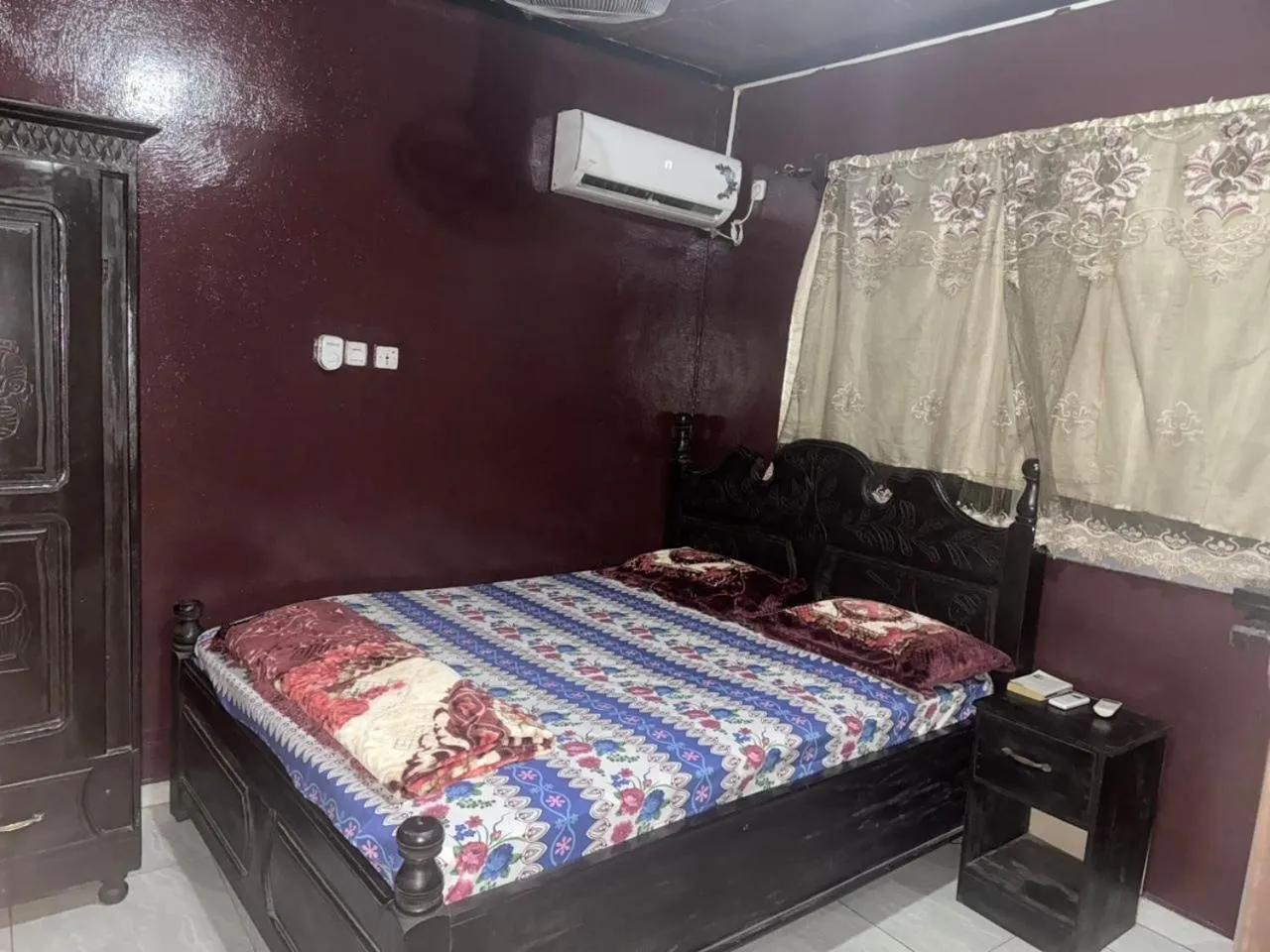 Bed in HAKABA