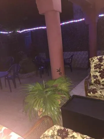 Restaurant/places to eat in HAKABA