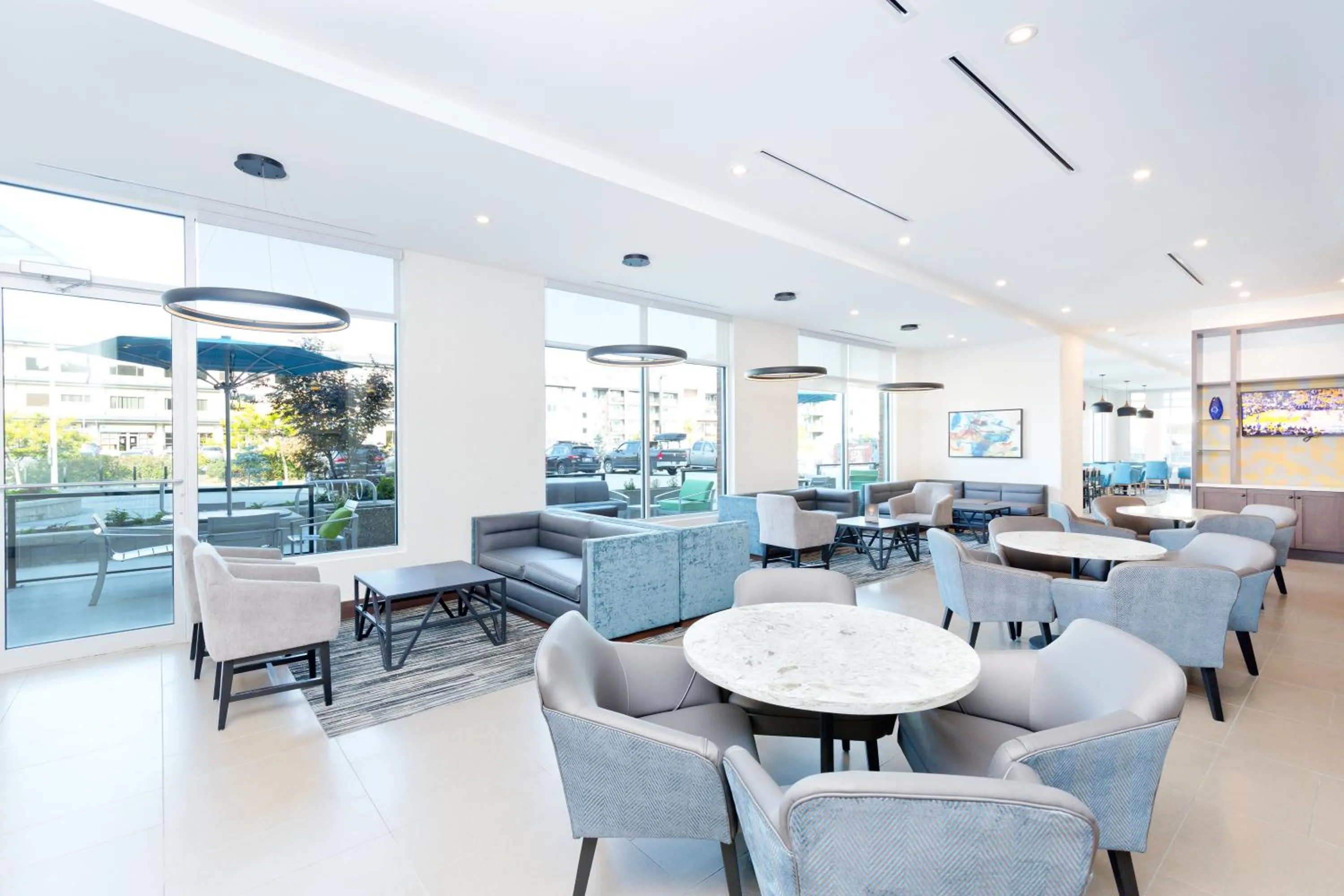 Restaurant/places to eat in Hyatt Place Kelowna