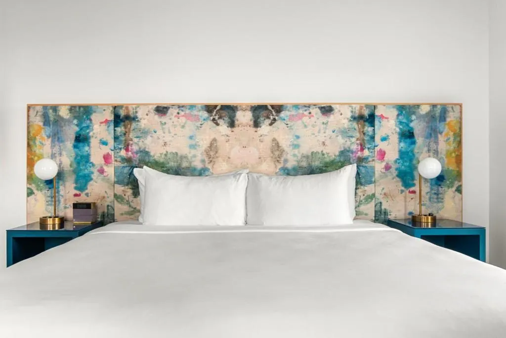 Bed in The Doyle Hotel