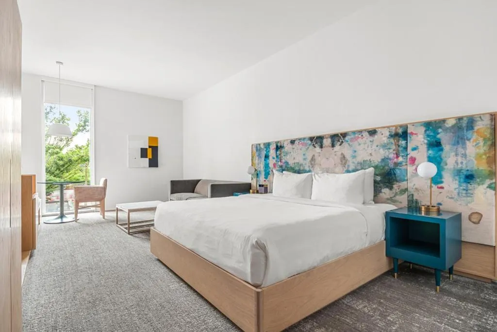 Bed in The Doyle Hotel