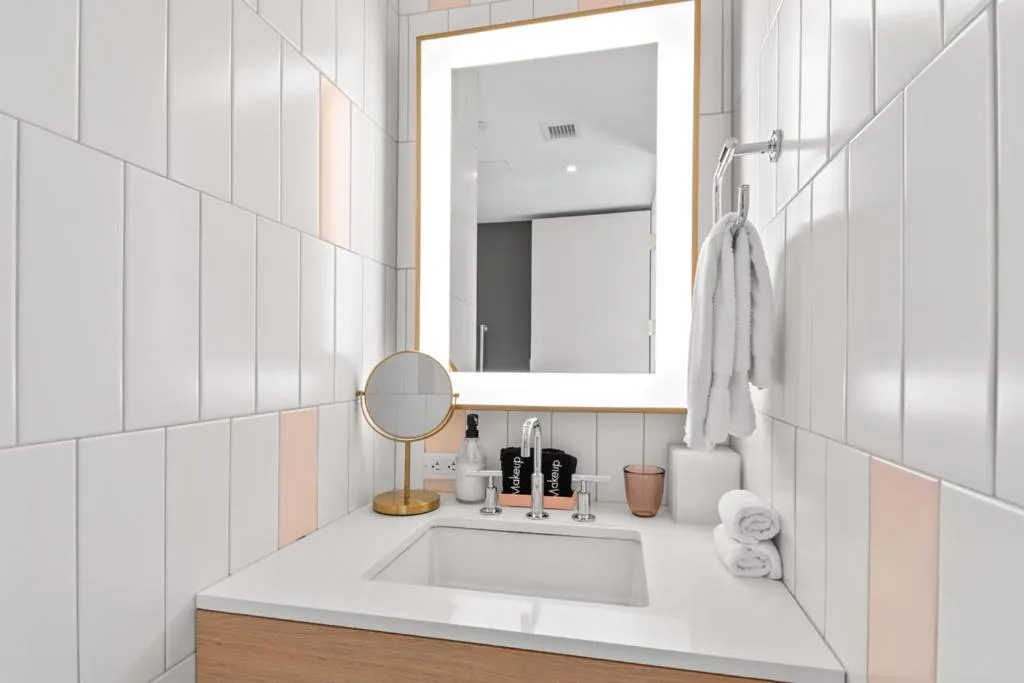 Bathroom in The Doyle Hotel