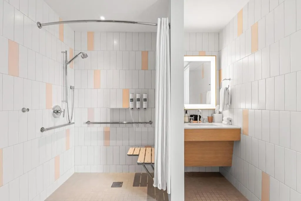 Shower in The Doyle Hotel