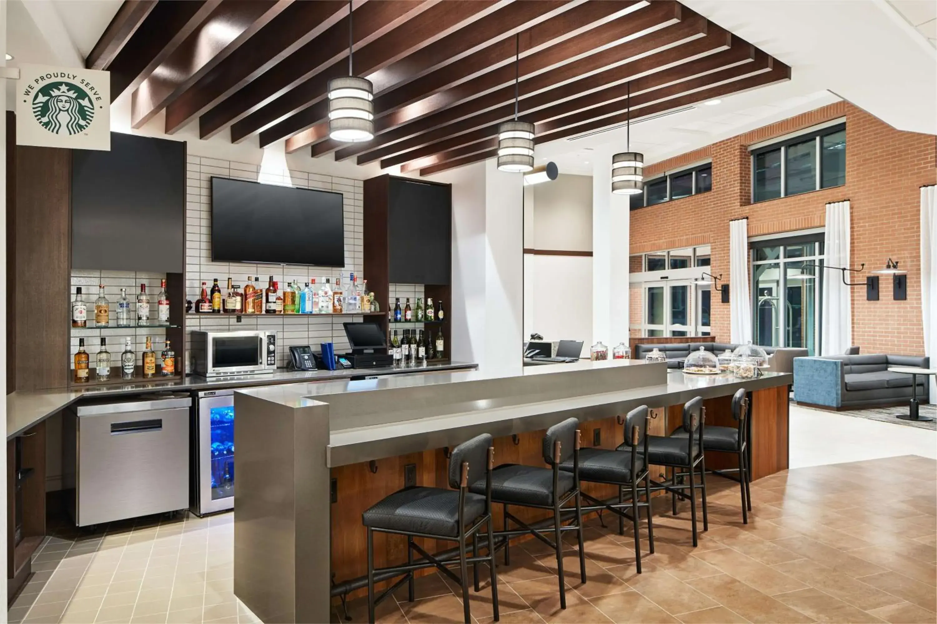 Lounge or bar in Hyatt Place Melbourne - Palm Bay - I-95 Lounge or bar in Hyatt Place Melbourne - Palm Bay - I-95