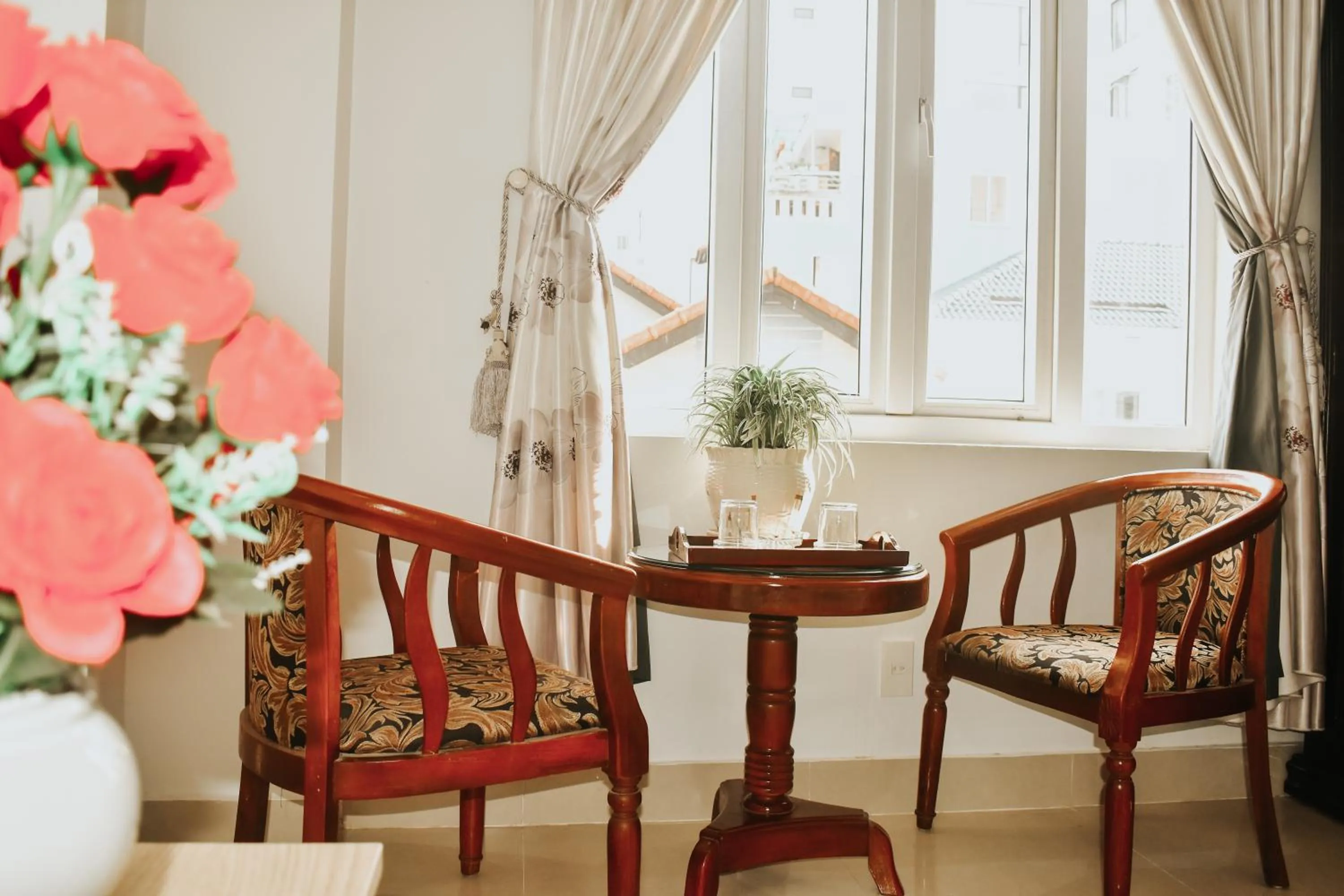 Photo of the whole room in Hue Harmony Hotel