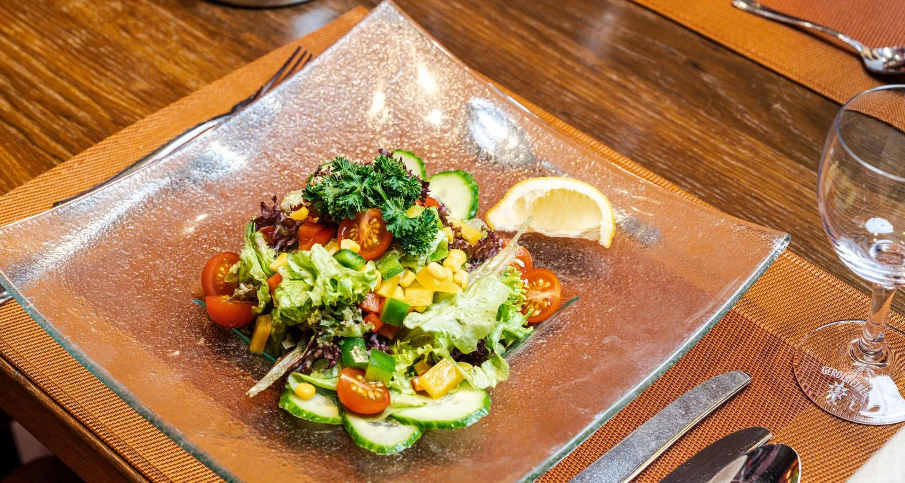 Food and drinks in PLAZA INN Köln Pulheim