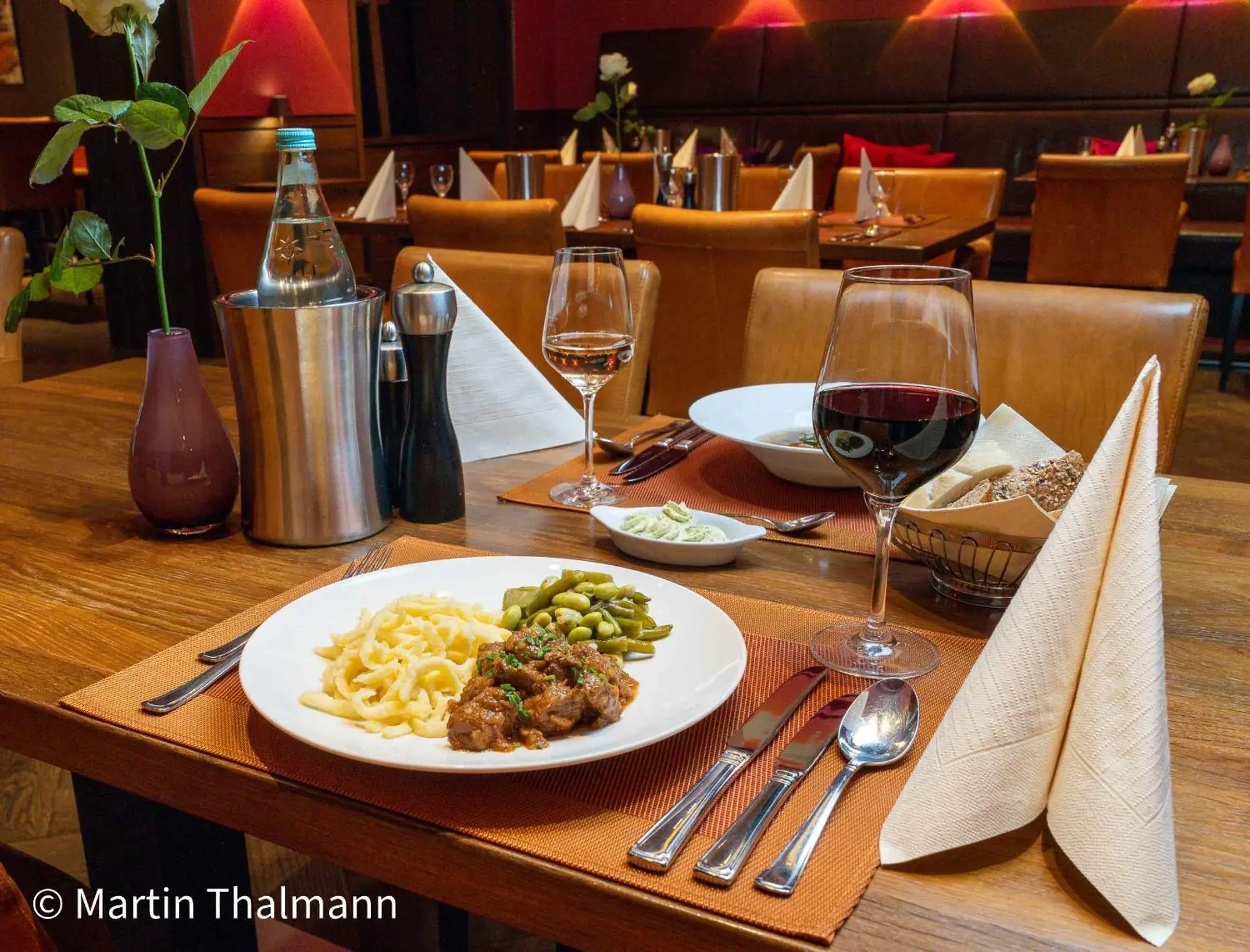 Food and drinks in PLAZA INN Köln Pulheim Food and drinks in PLAZA INN Köln Pulheim