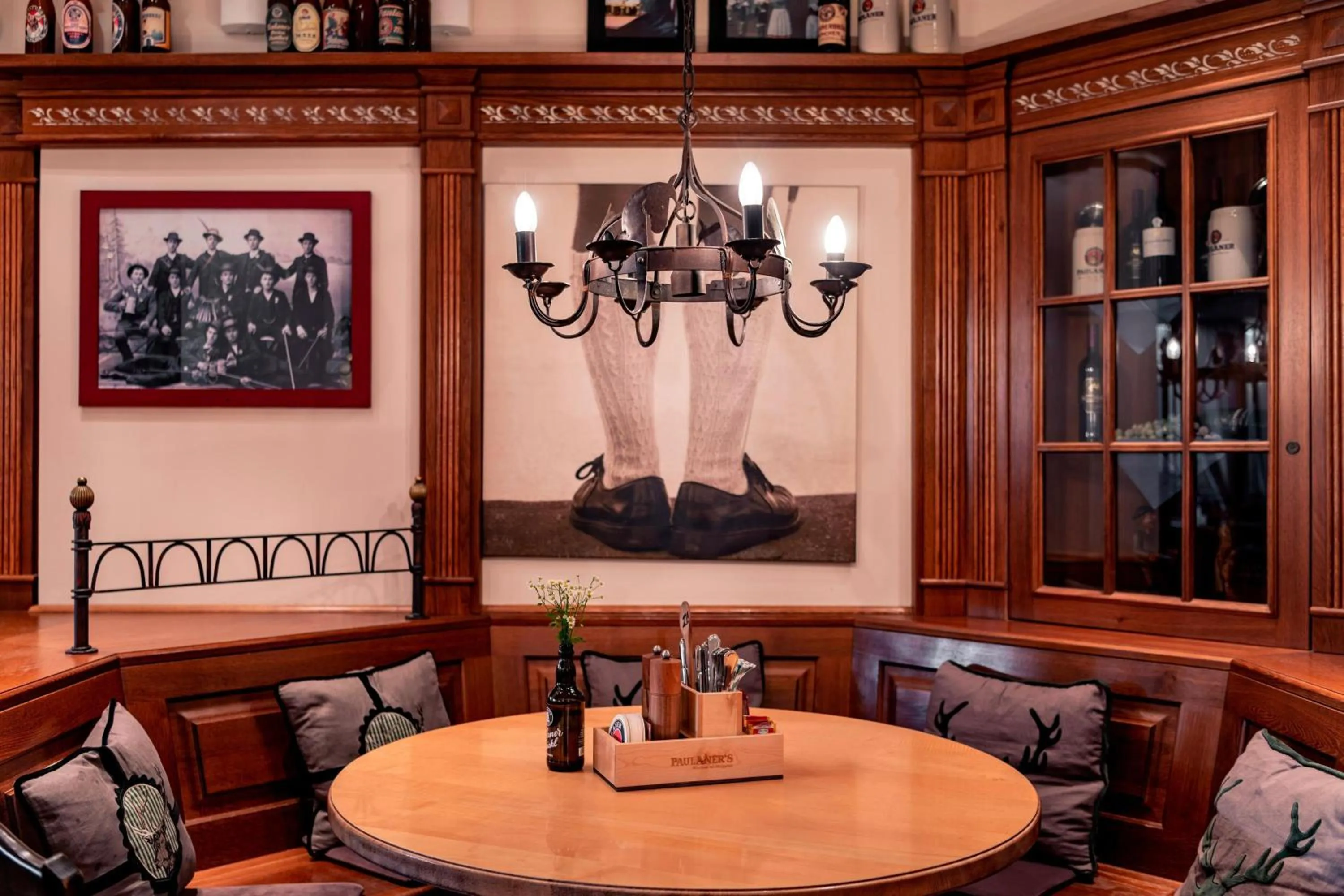 Restaurant/places to eat in The Westin Grand Munich