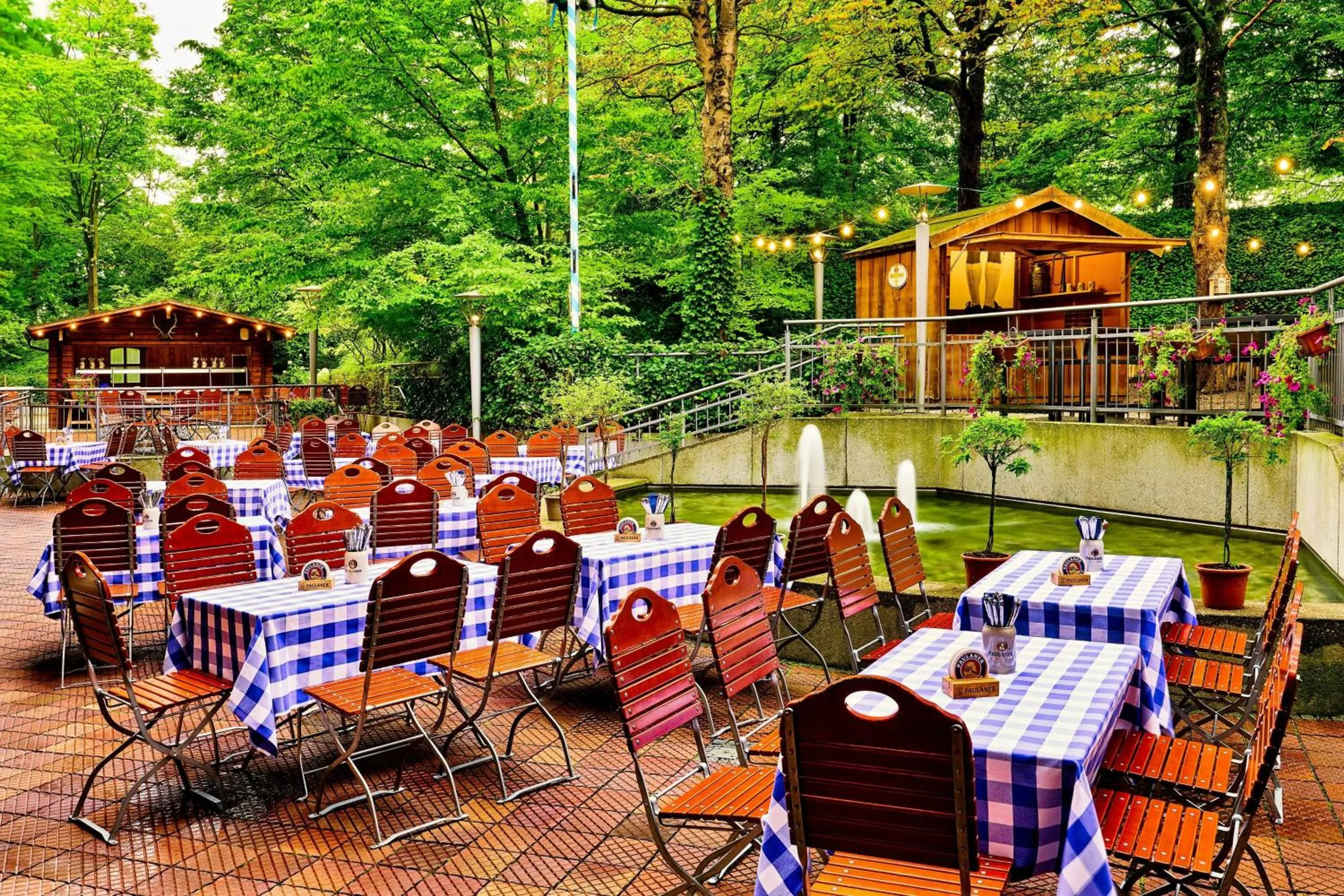 Restaurant/places to eat in The Westin Grand Munich