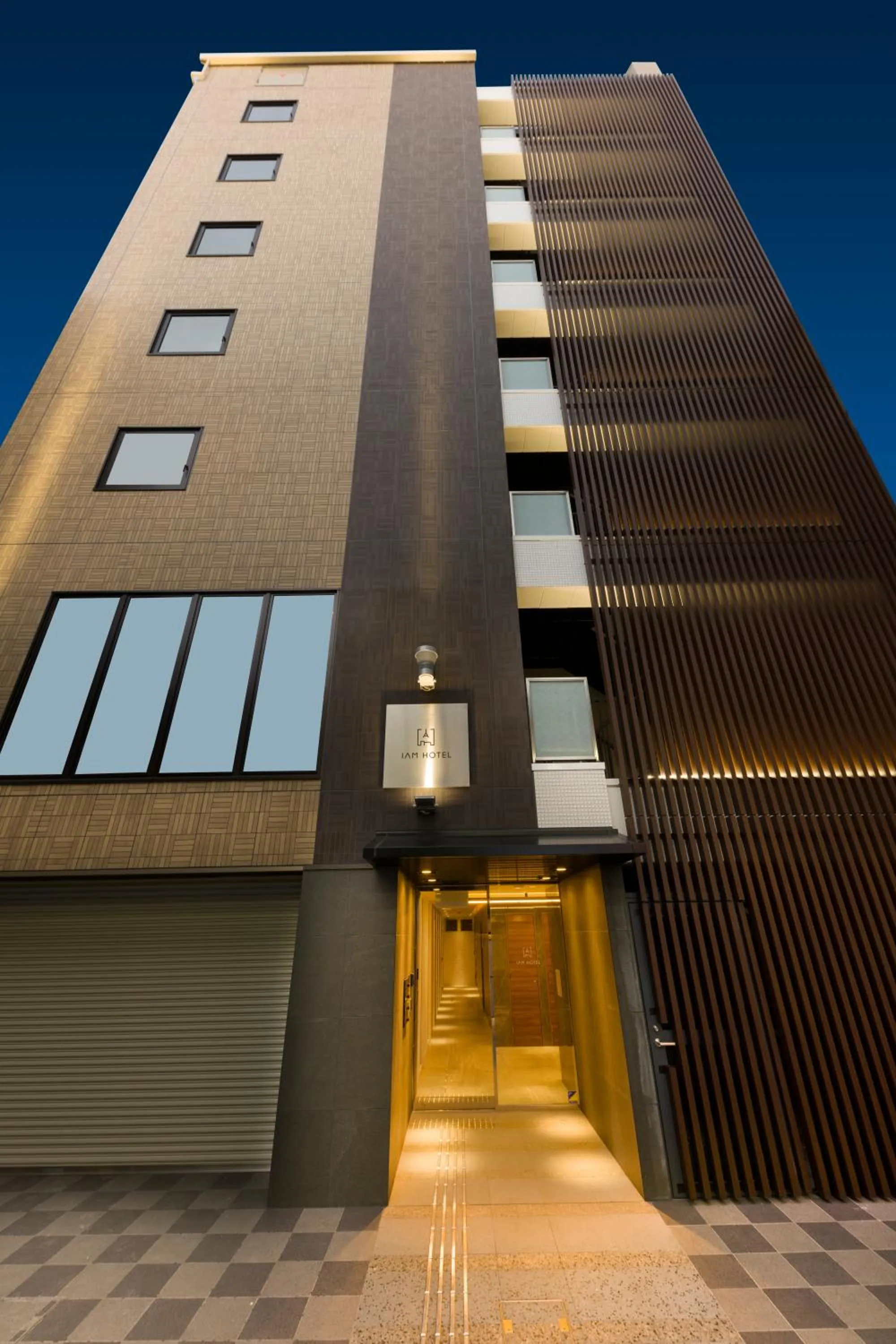 Facade/entrance in IAM HOTEL