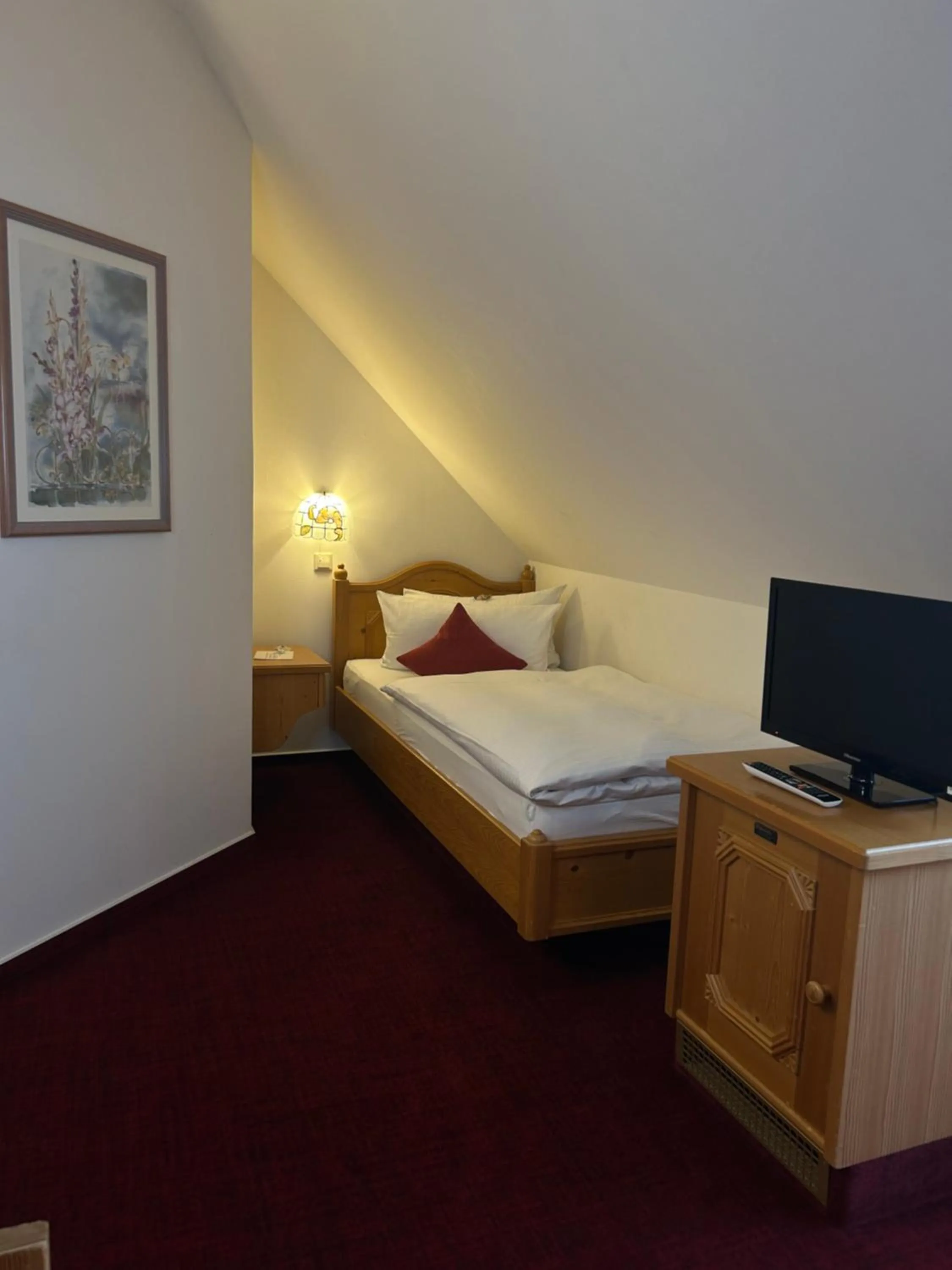 Bed in Hotel Am Grudenberg