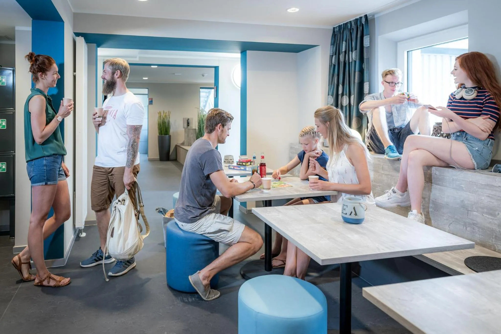 Communal lounge/ TV room in WIROtel Warnemünde