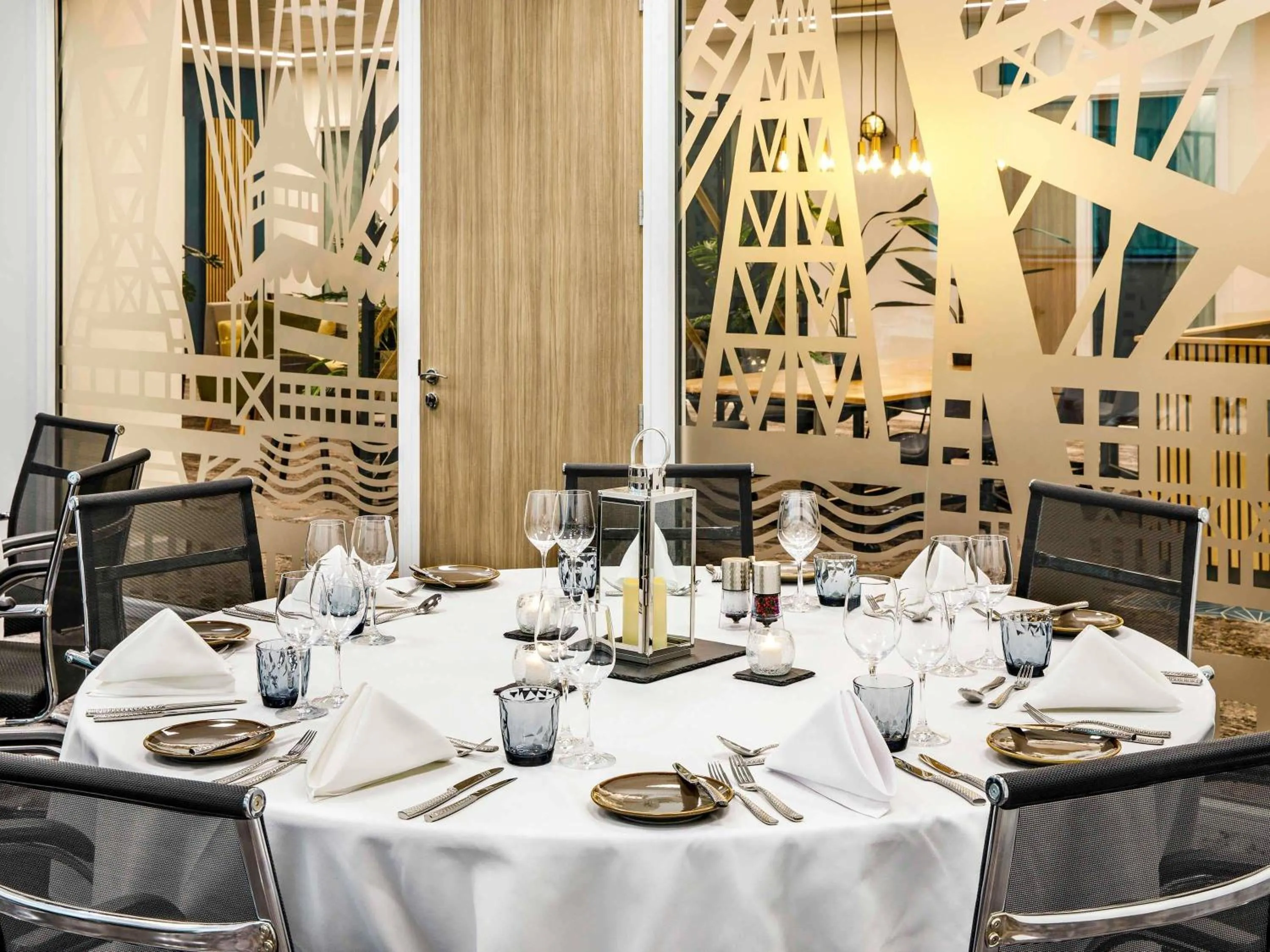 Meeting/conference room in Mercure Newport