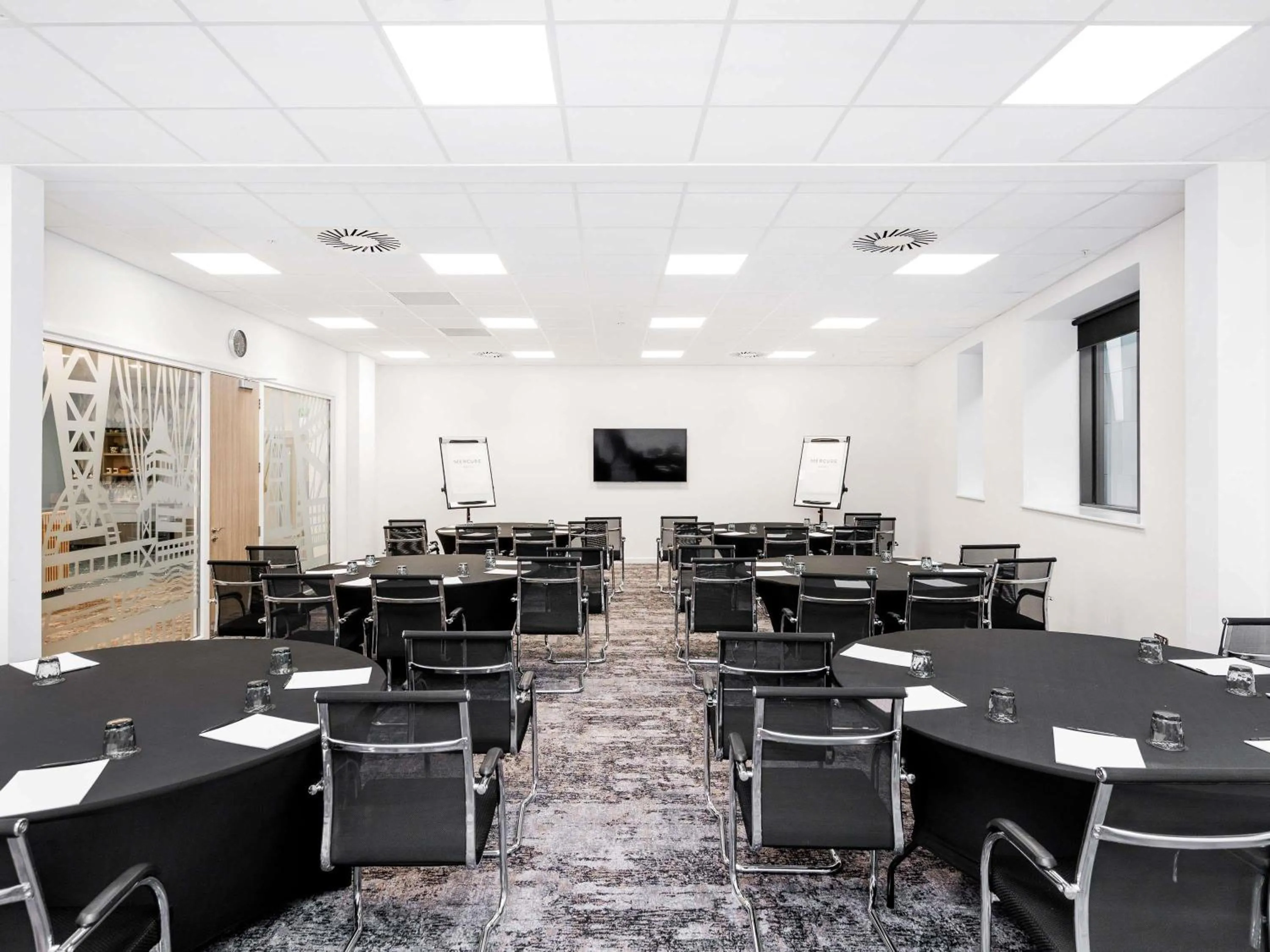 Meeting/conference room in Mercure Newport