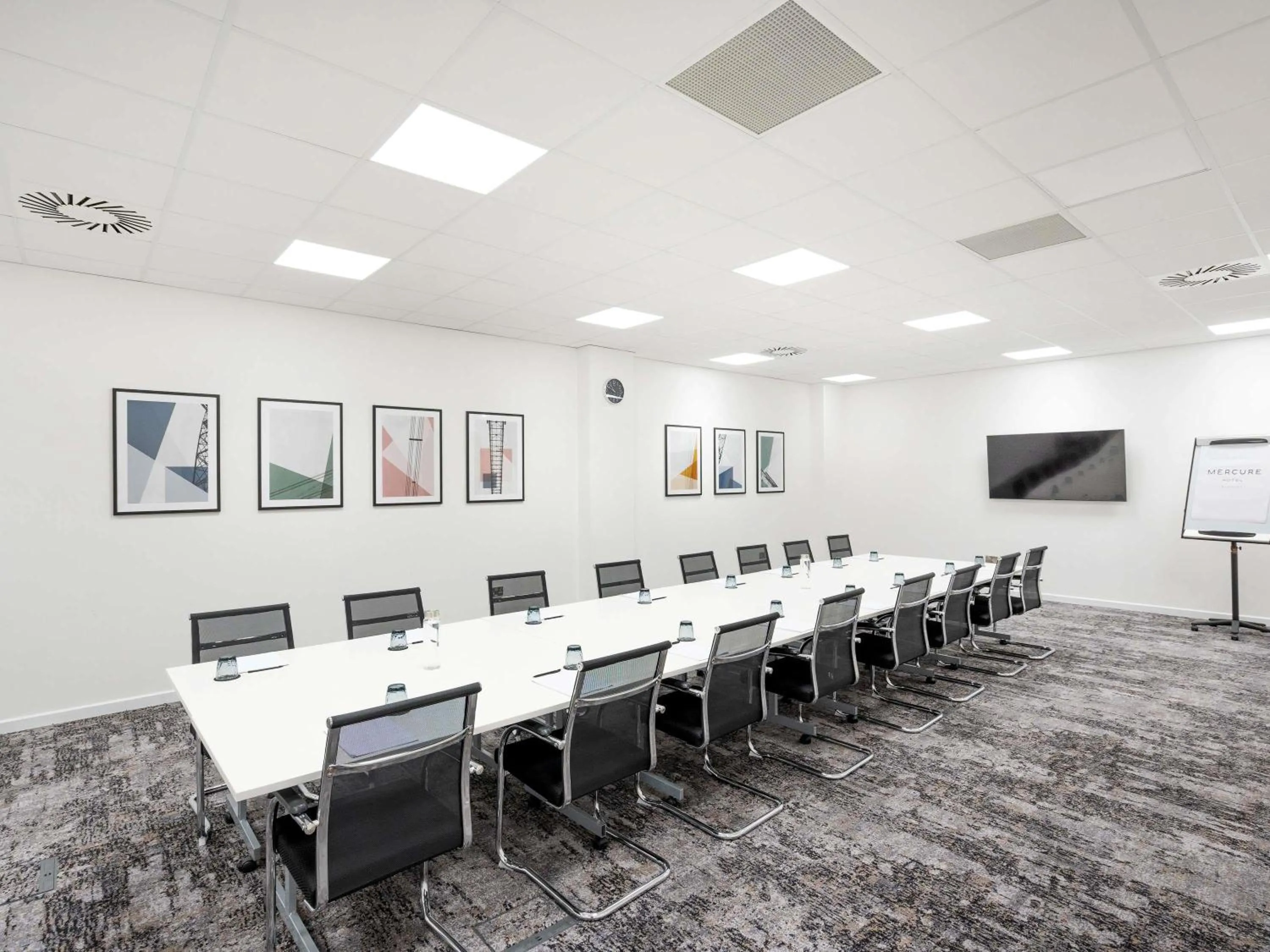 Meeting/conference room in Mercure Newport