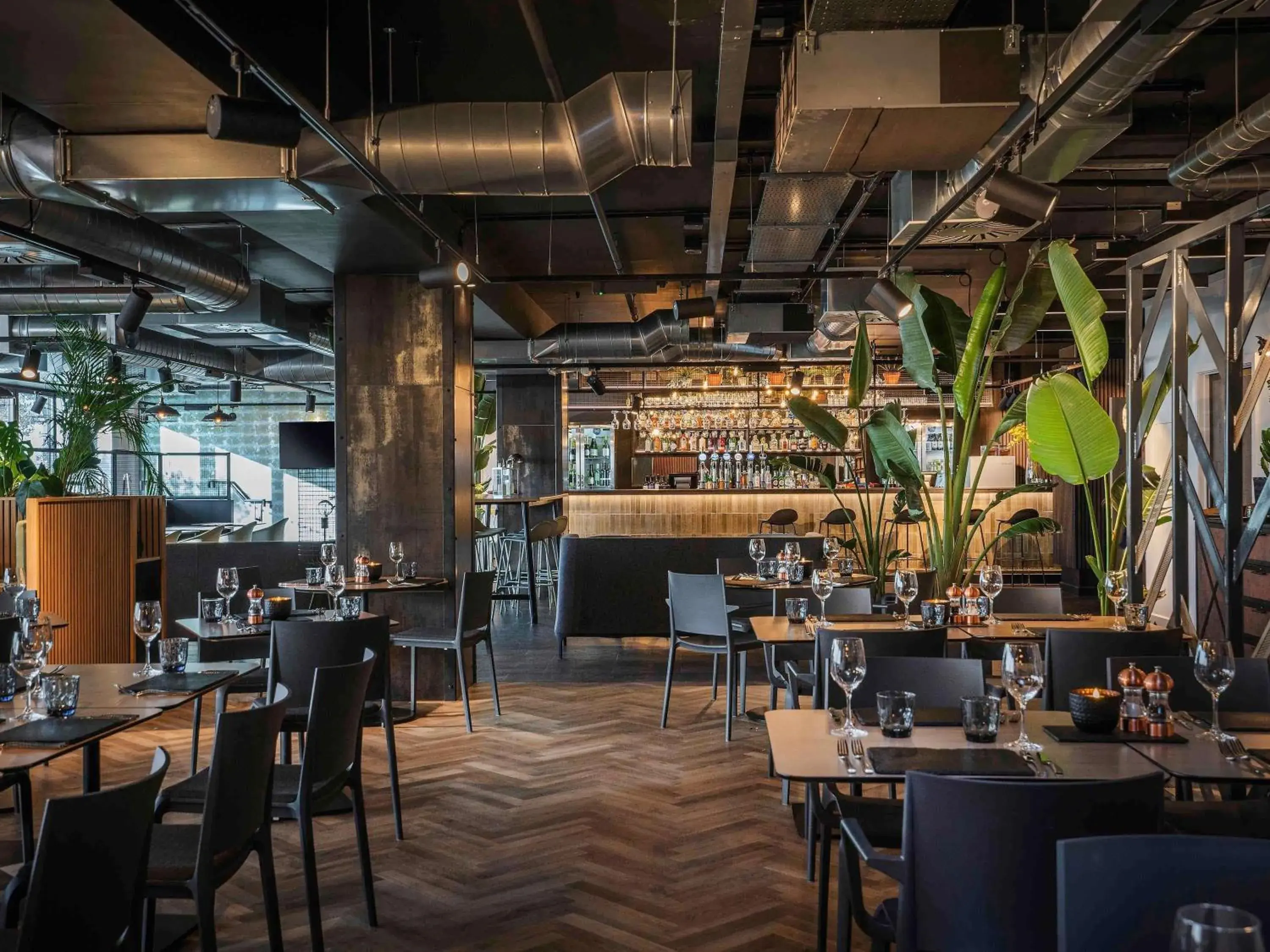 Restaurant/places to eat in Mercure Newport Restaurant/places to eat in Mercure Newport