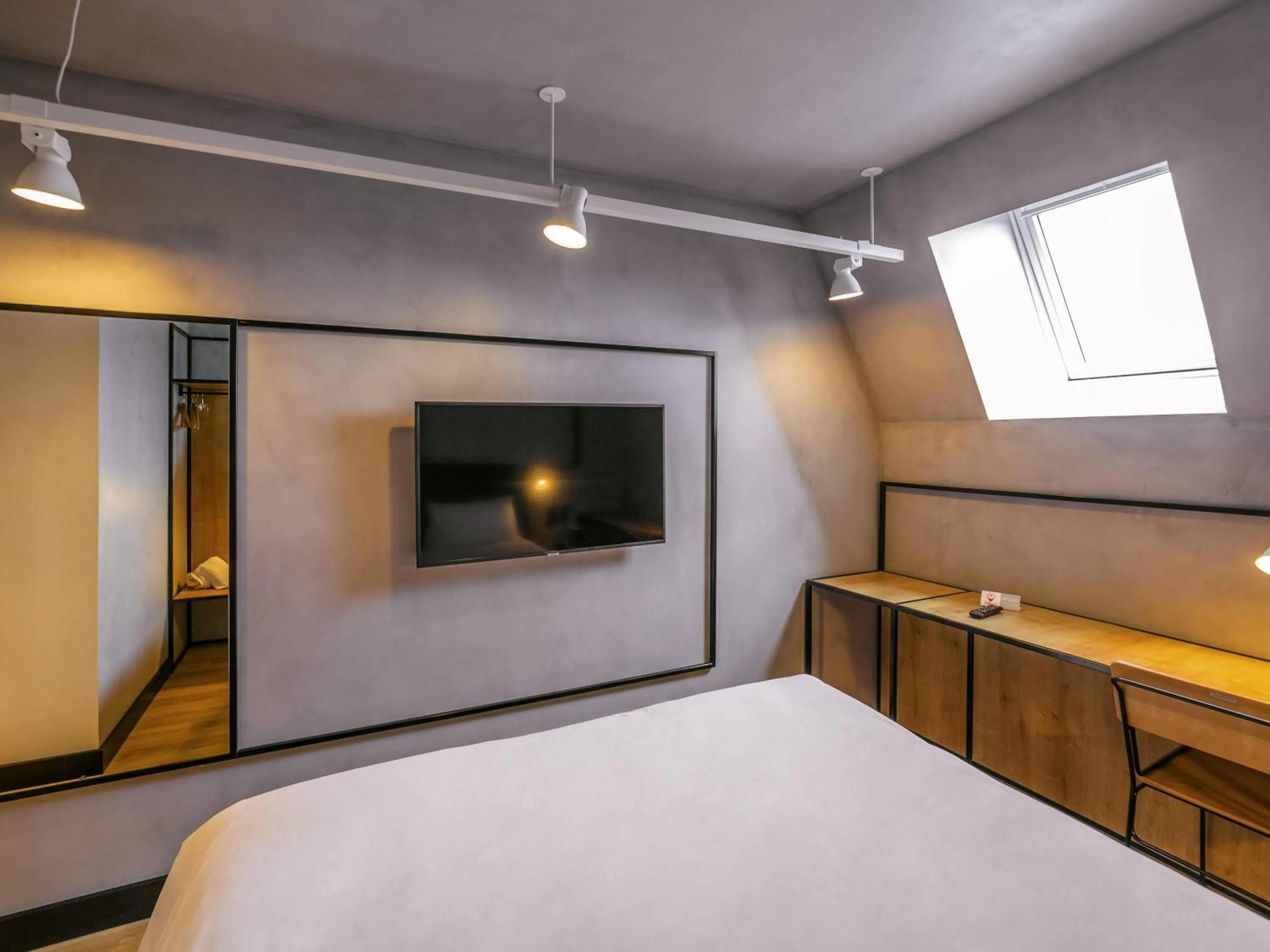 Bedroom, Bed in ibis Porto Centro Mercado Bolhao