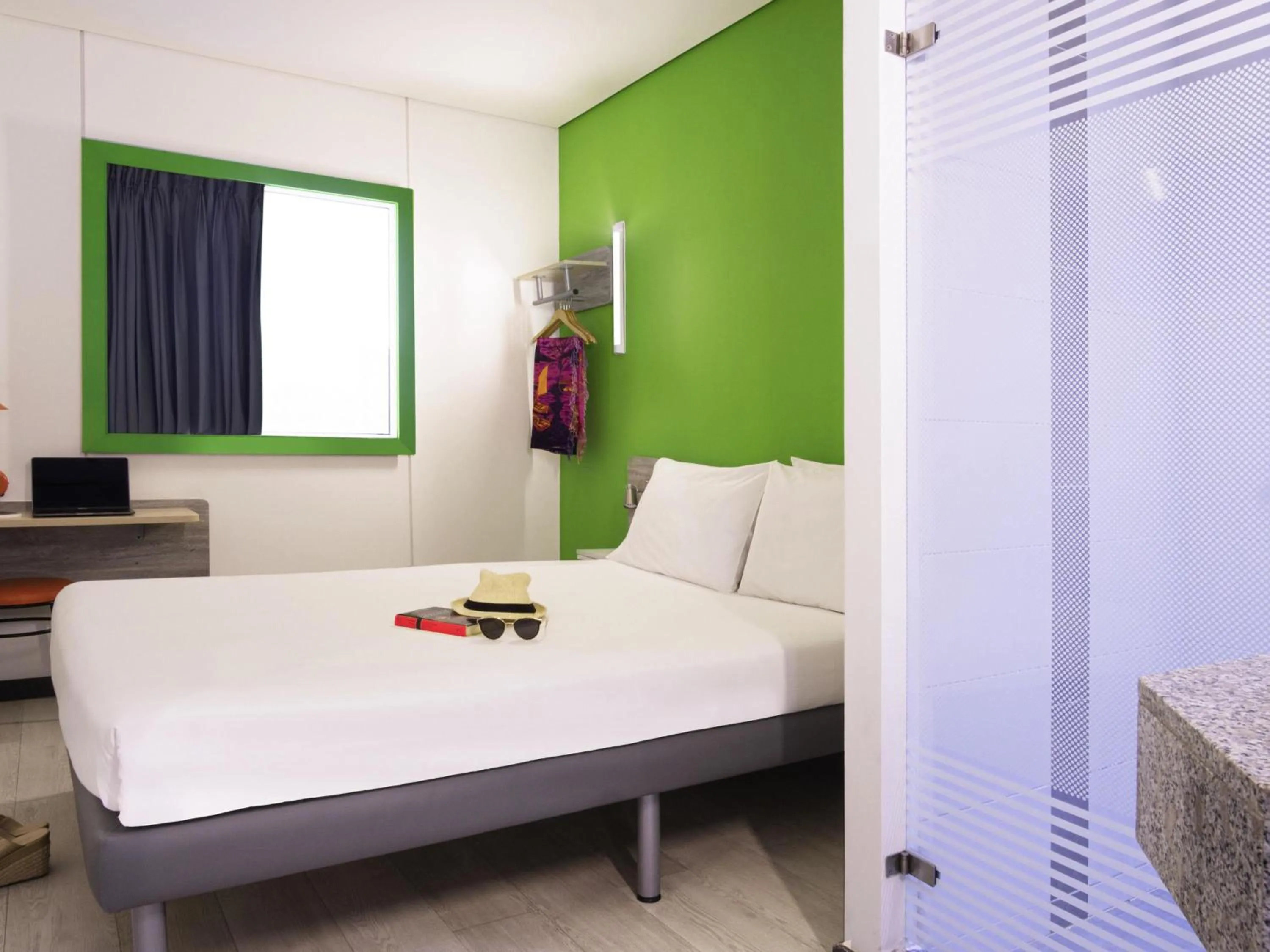 Bedroom, Bed in ibis budget Barranquilla