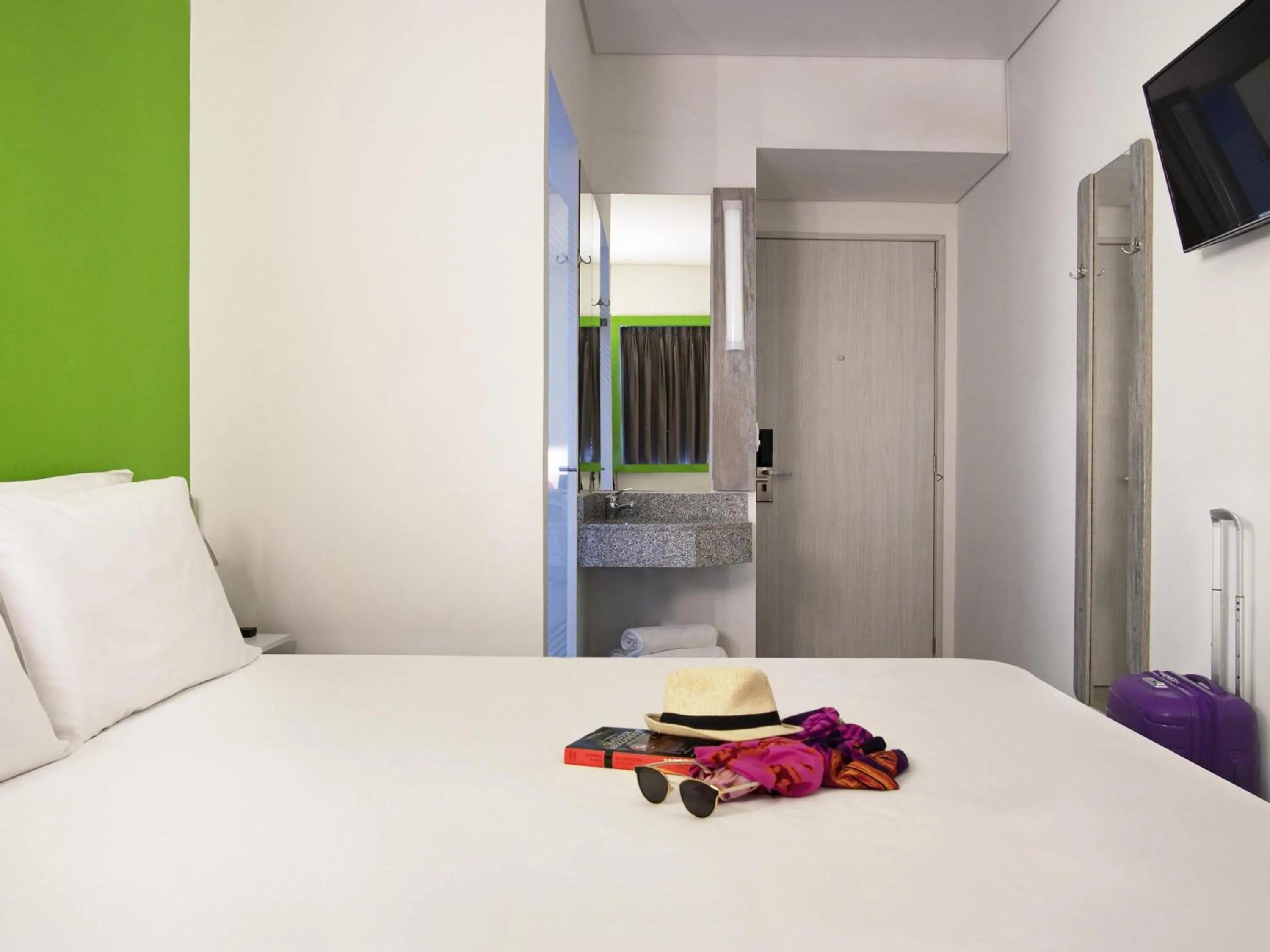 Bedroom, Bed in ibis budget Barranquilla