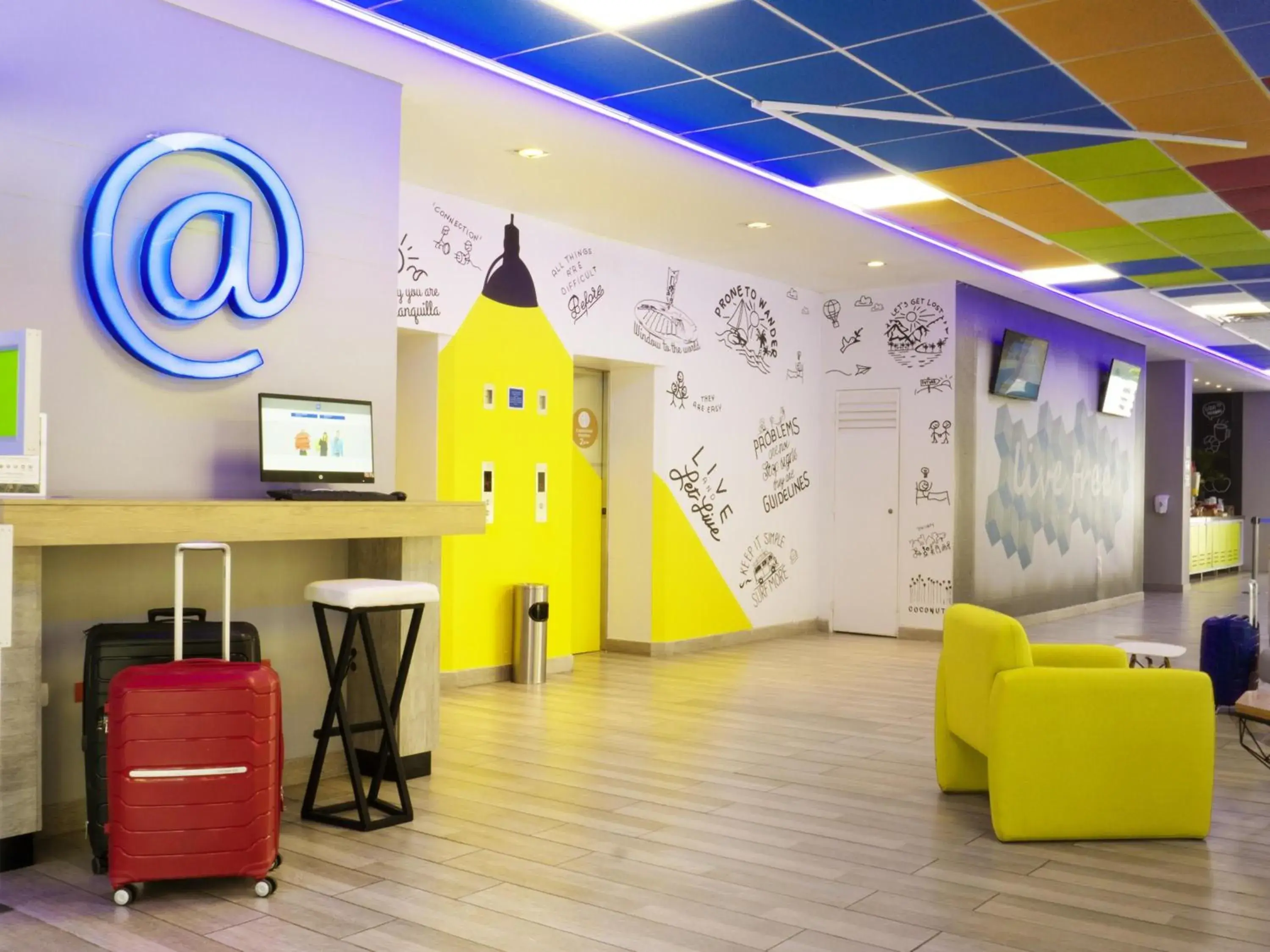 Property building in ibis budget Barranquilla Property building in ibis budget Barranquilla